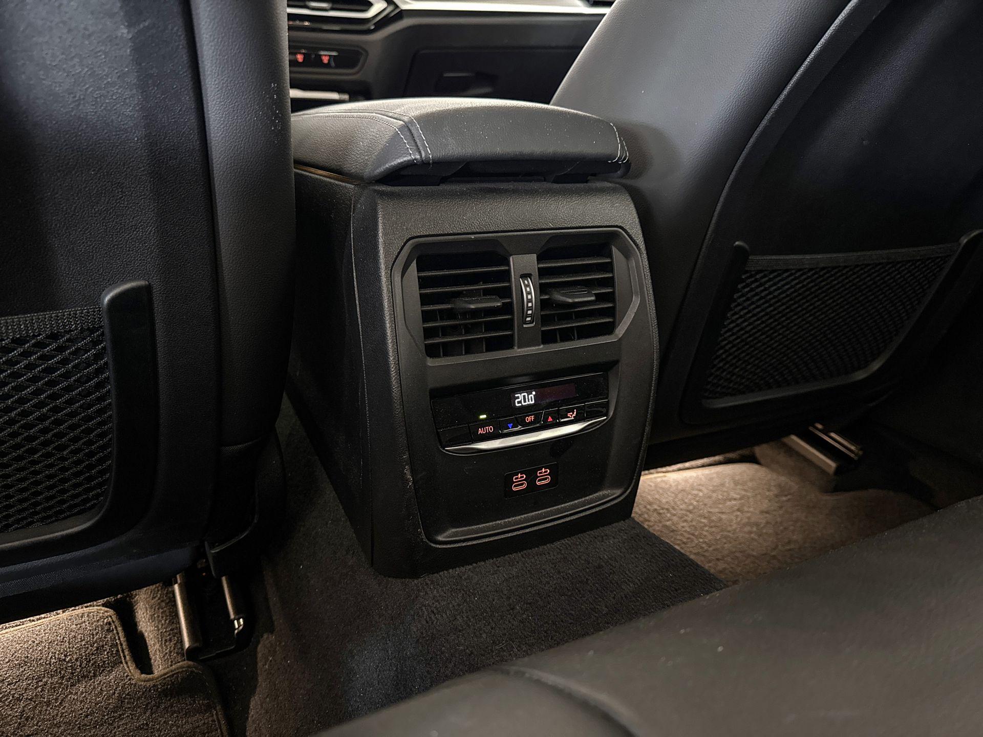 Foto van BMW 330e xDrive