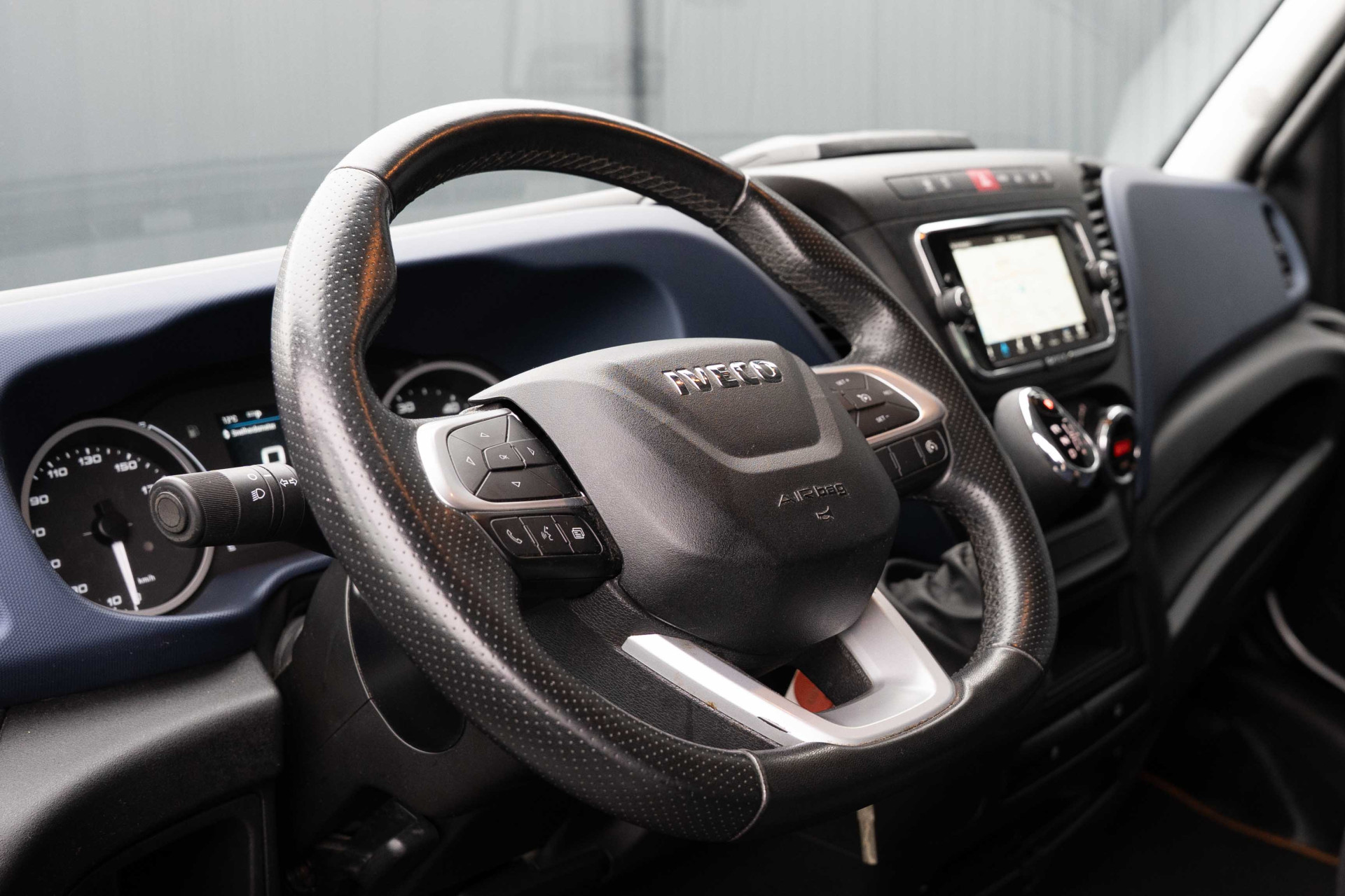 Foto van Iveco 35c18