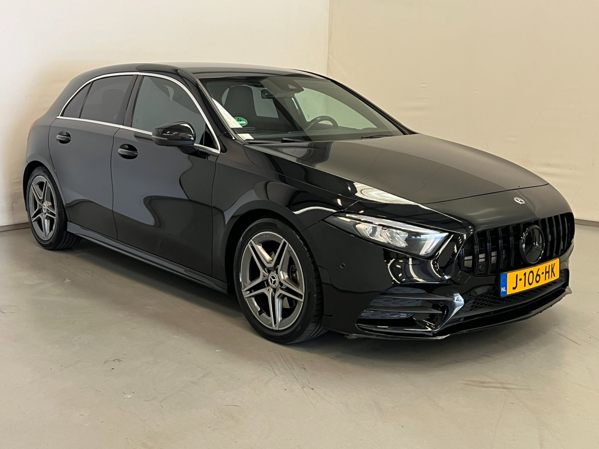 Foto van Mercedes-Benz A 200