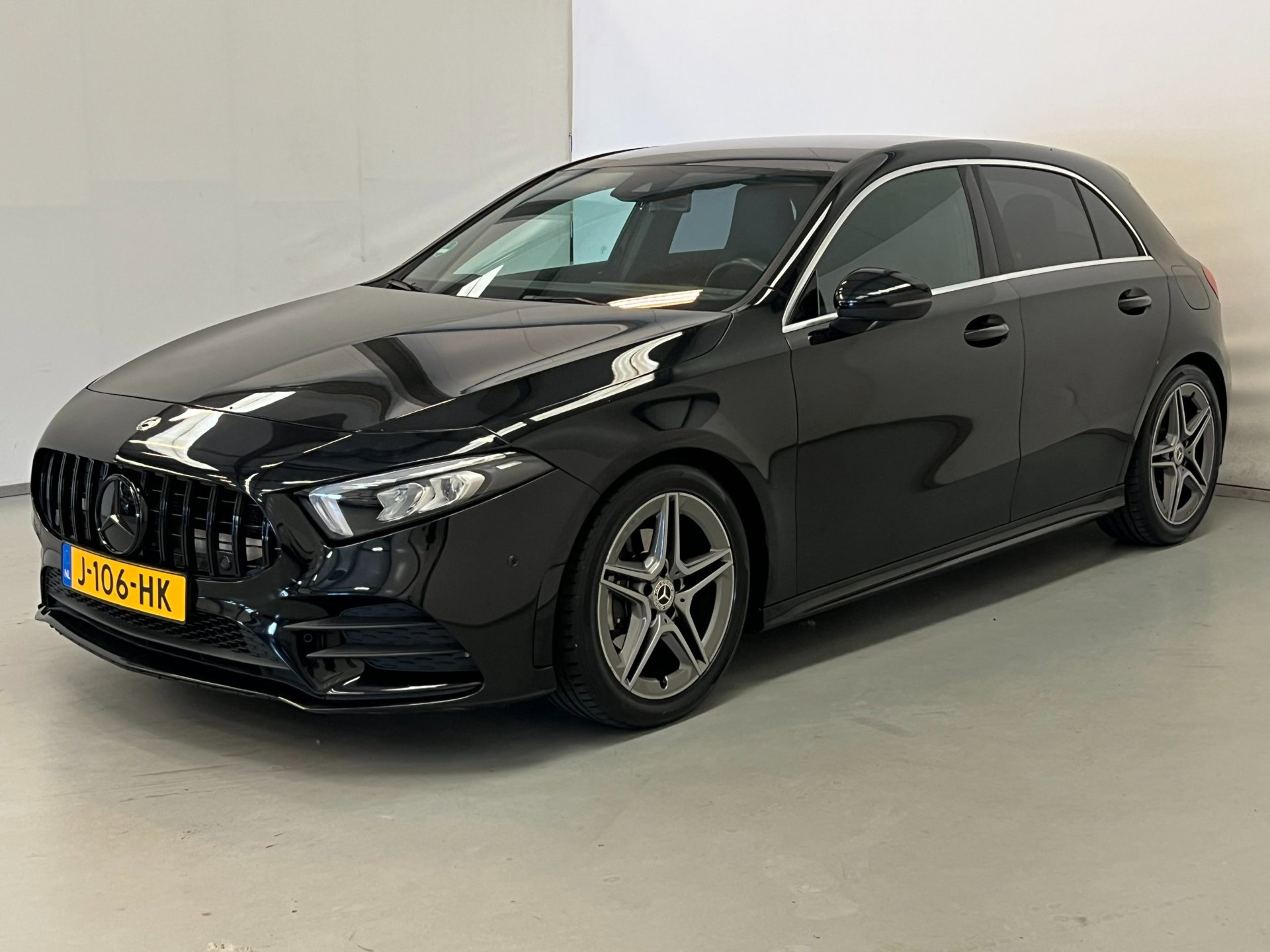 Foto van Mercedes-Benz A 200
