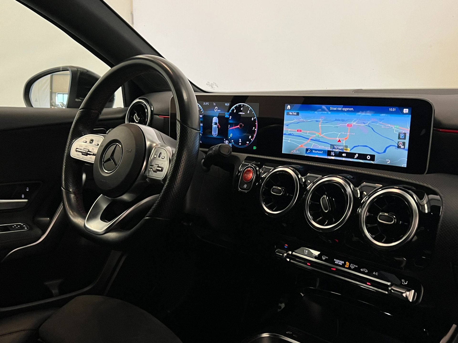 Foto van Mercedes-Benz A 200