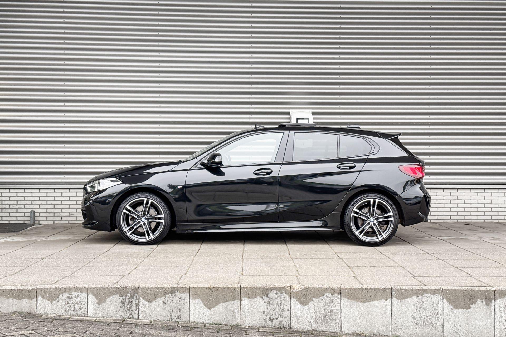 Foto van BMW 118i