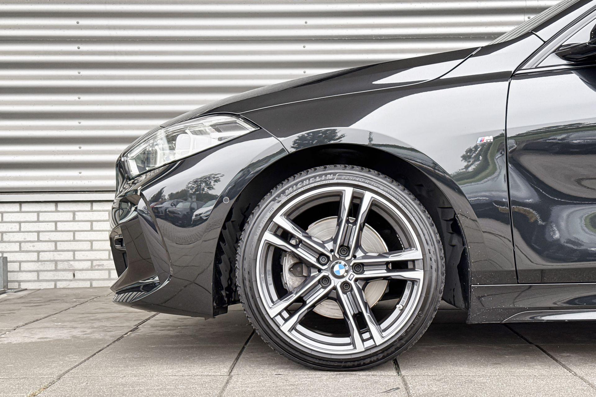 Foto van BMW 118i