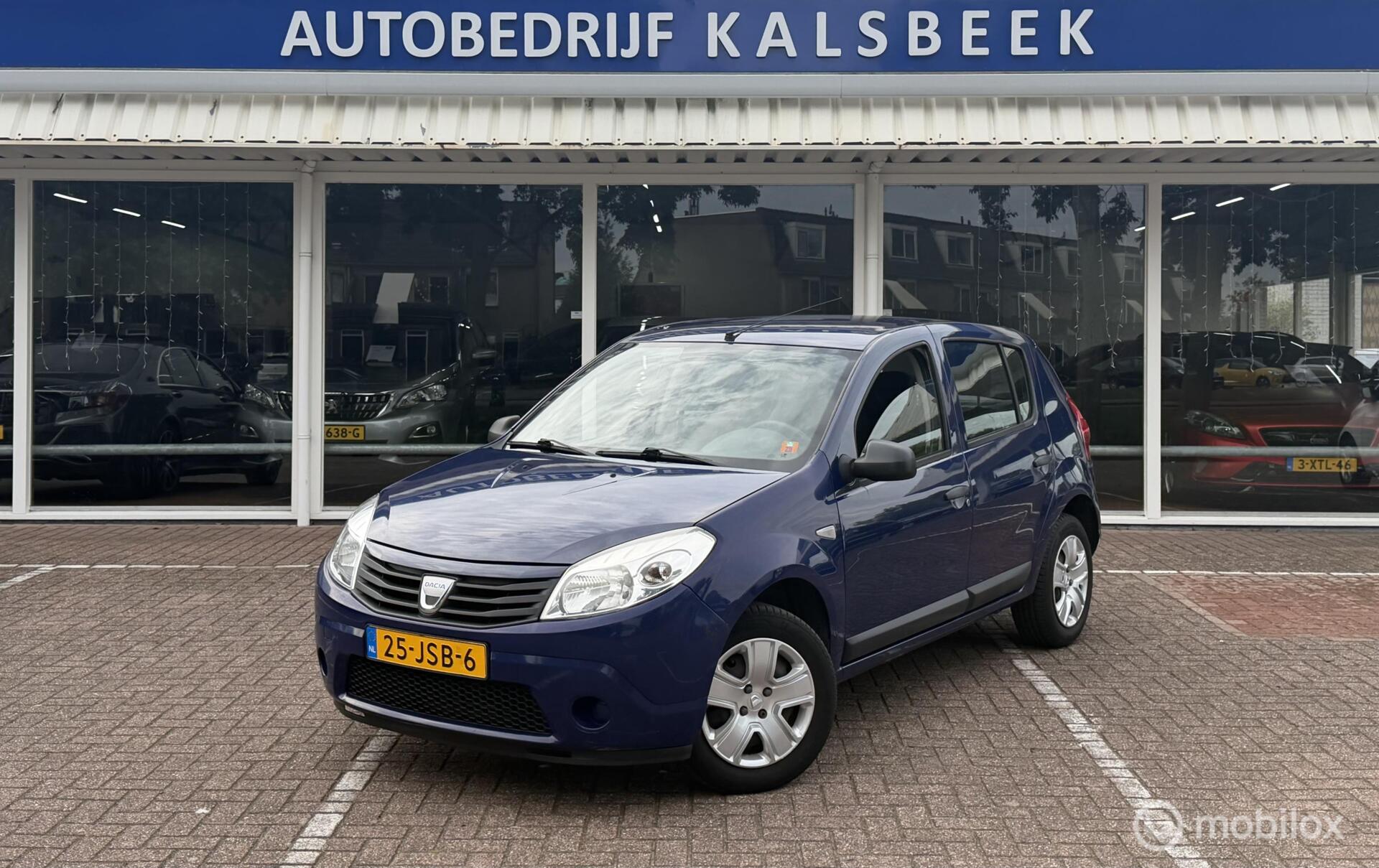 Dacia Sandero 1.2 Ambiance|Nieuwe APK 10-27|Inruil koopje| 2009 - voorkant