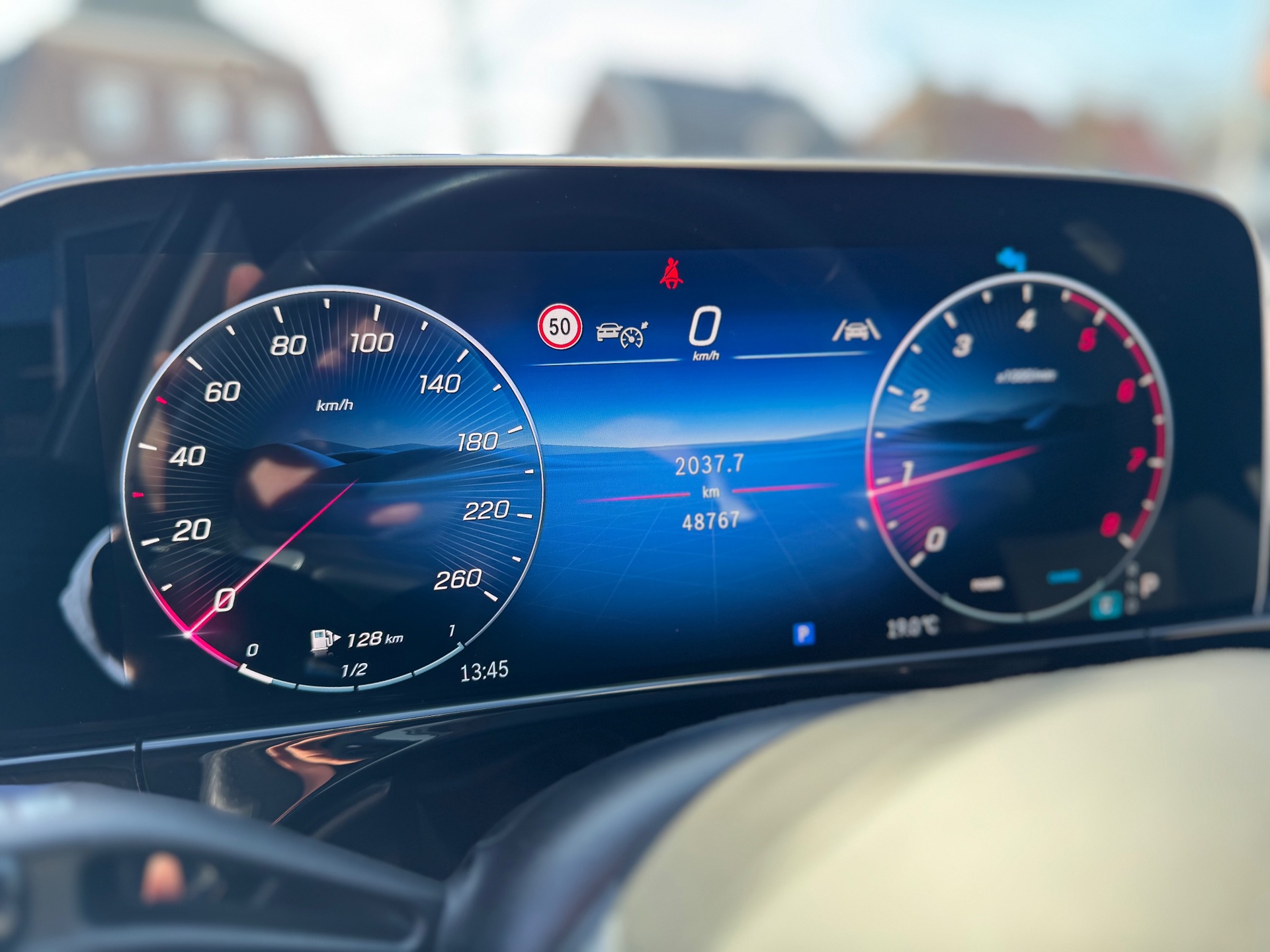 Foto van Mercedes-Benz E 200