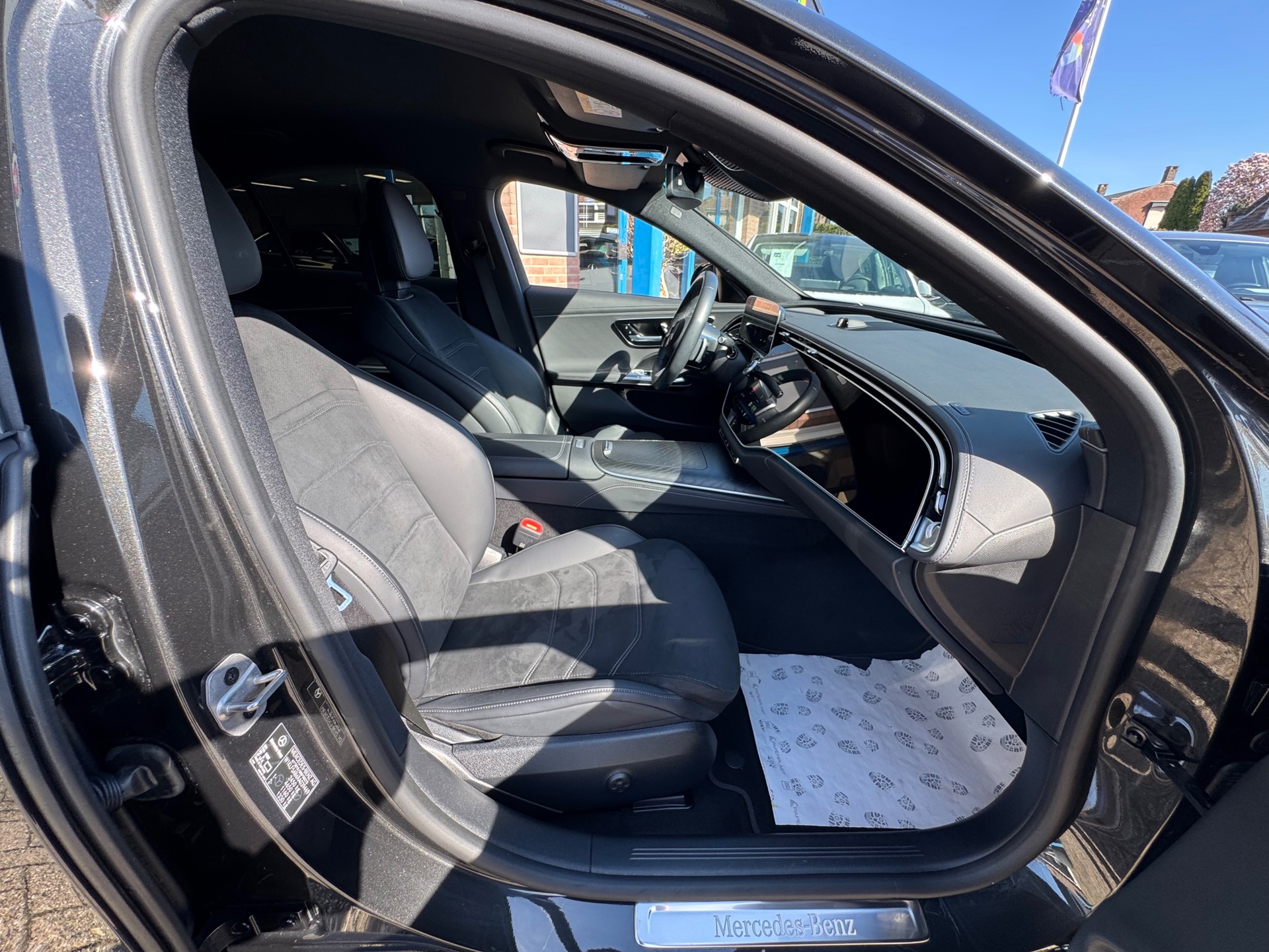 Foto van Mercedes-Benz E 200