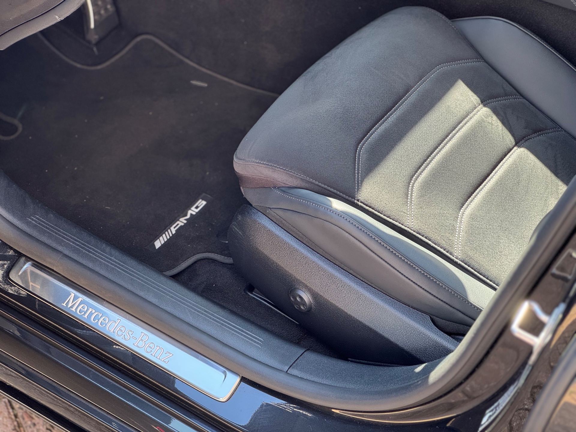 Foto van Mercedes-Benz E 200