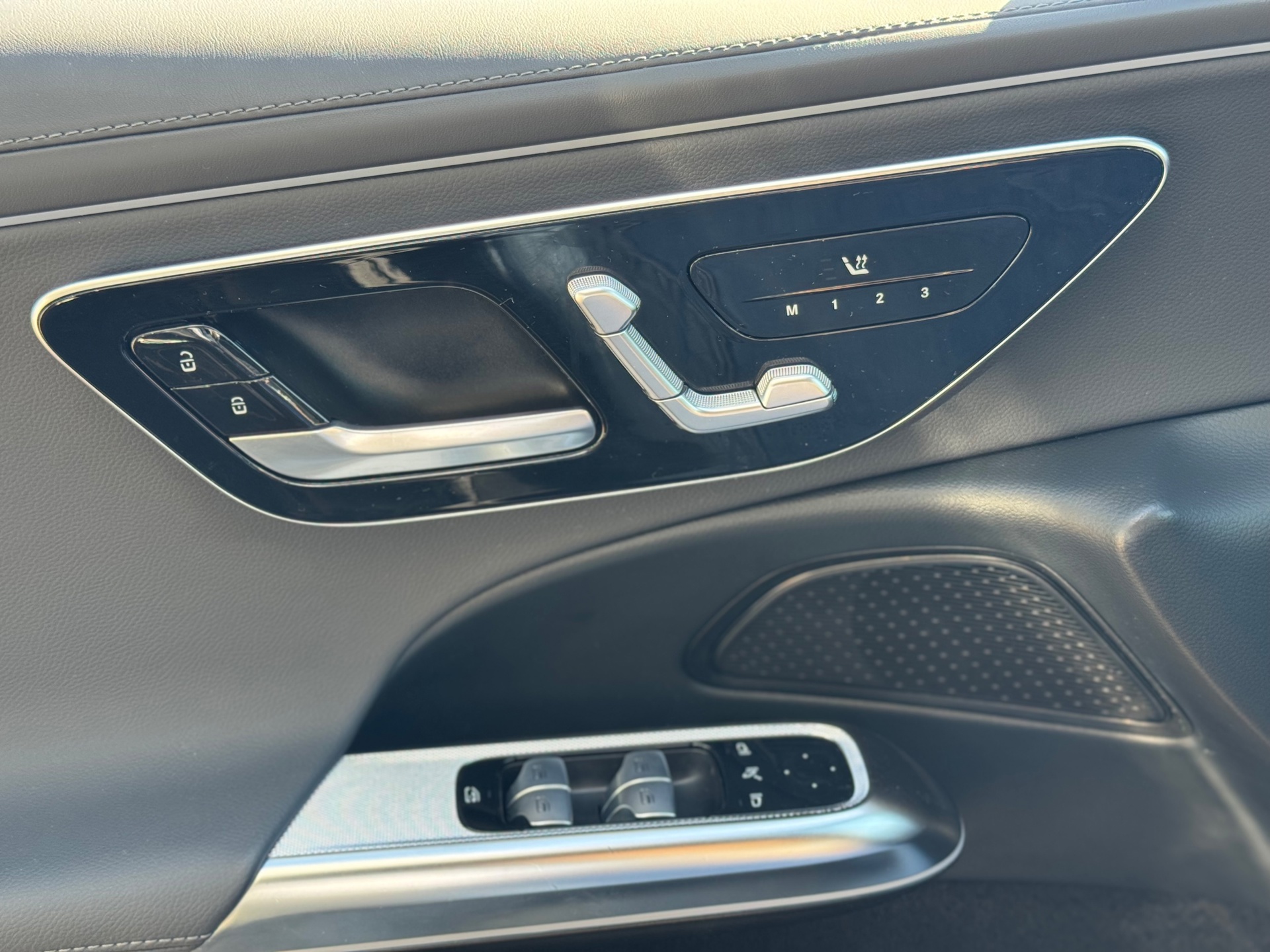 Foto van Mercedes-Benz E 200