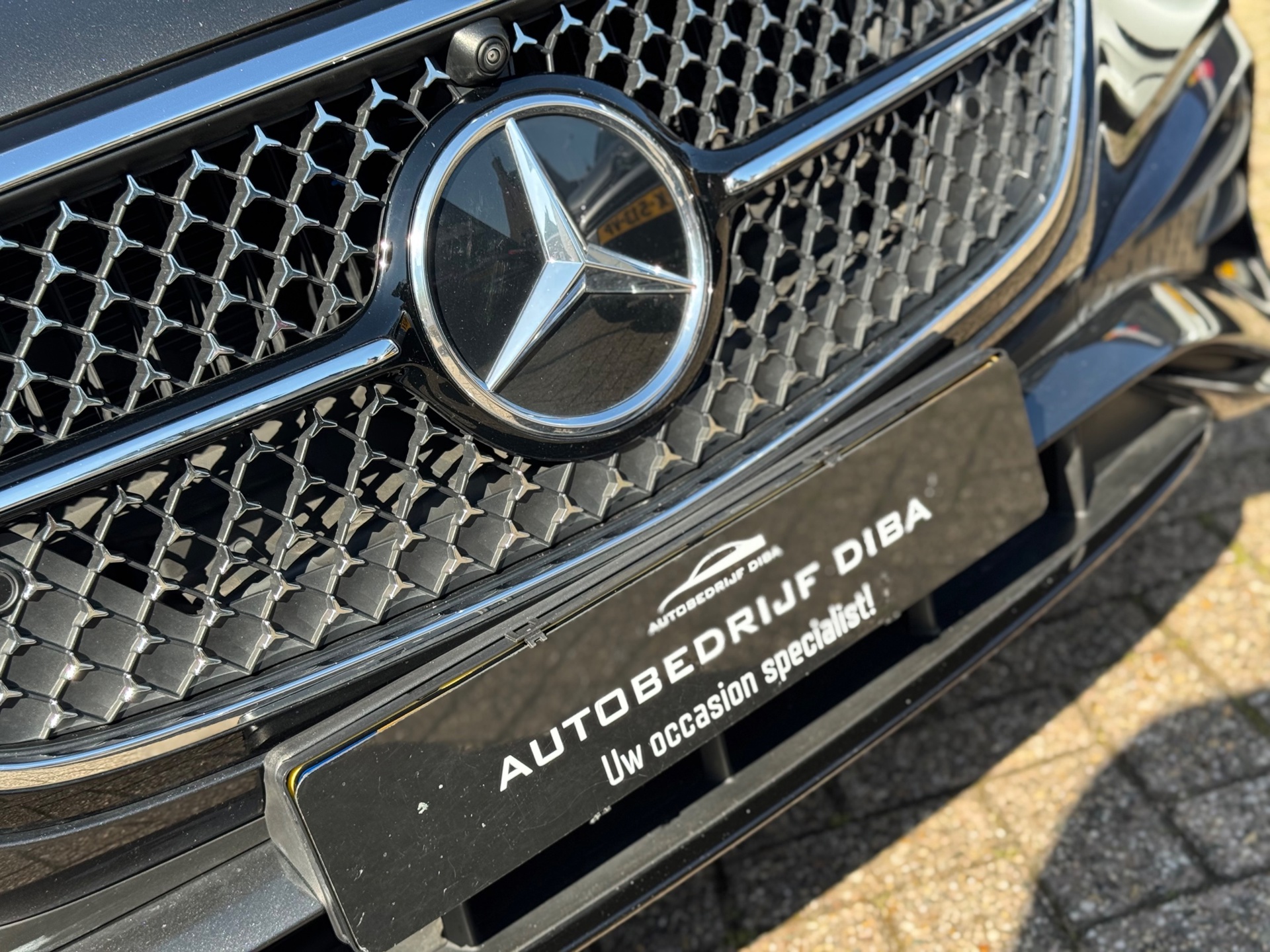 Foto van Mercedes-Benz E 200