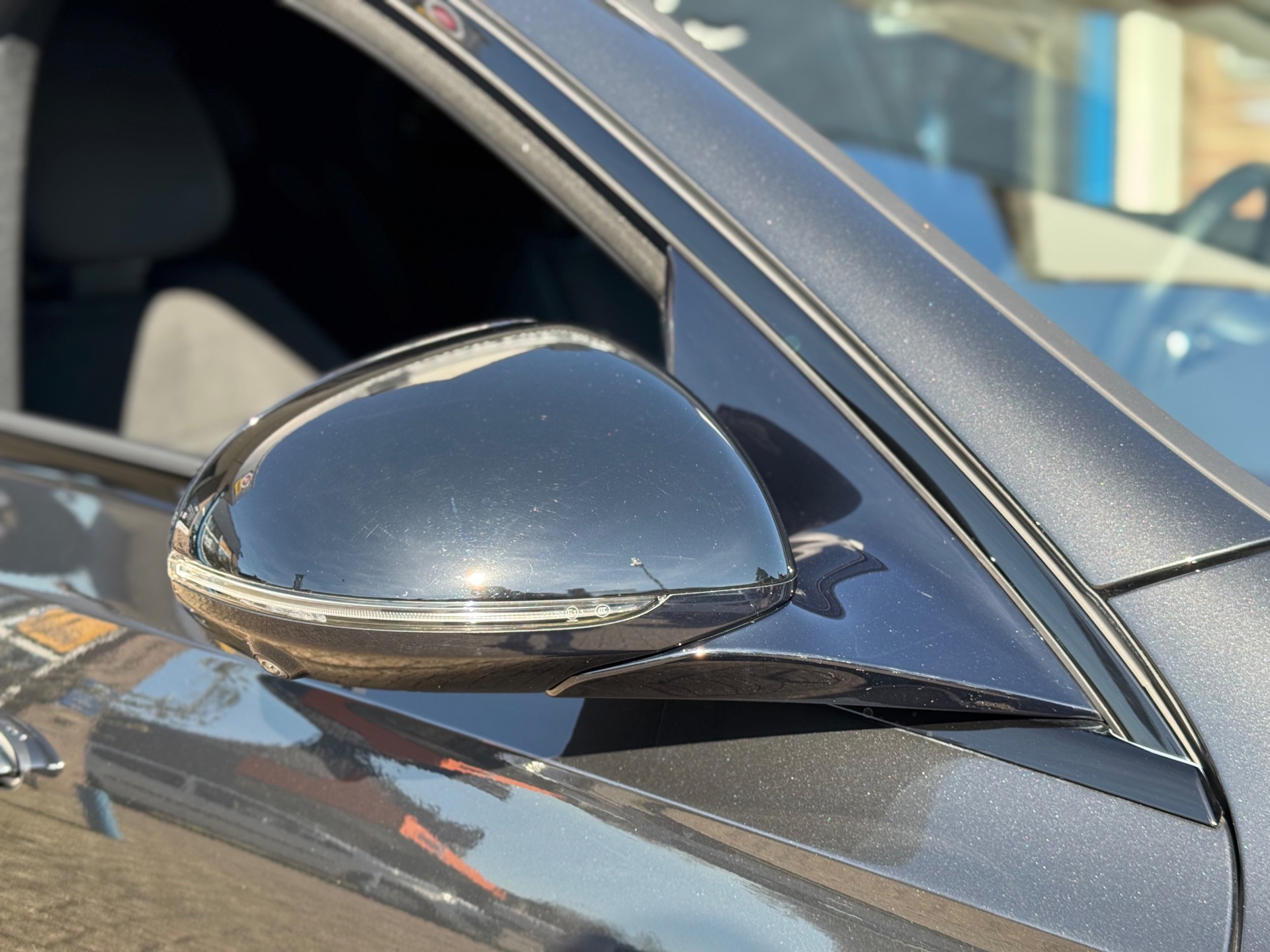 Foto van Mercedes-Benz E 200