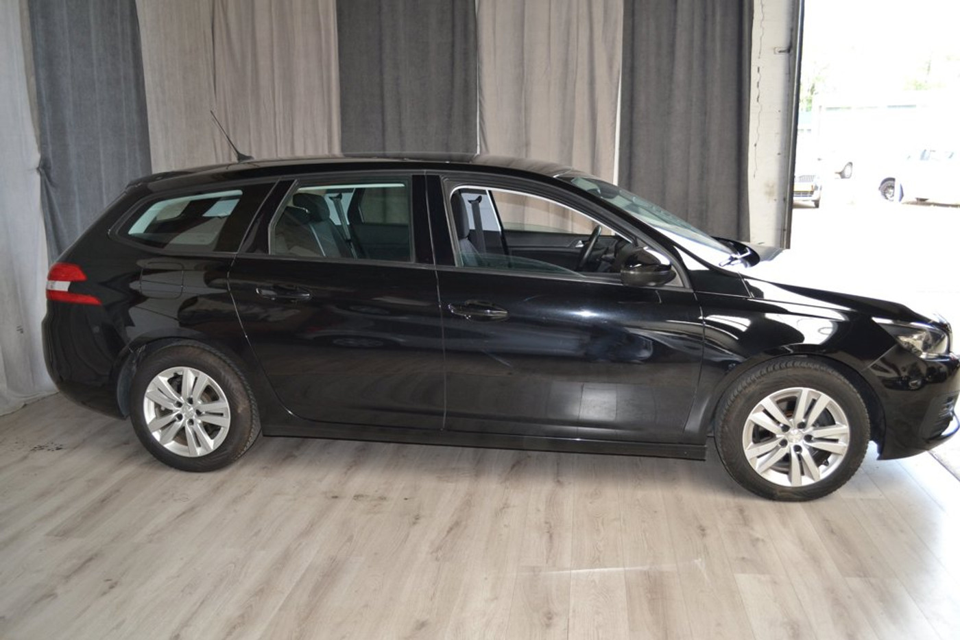 Foto van Peugeot 308 SW