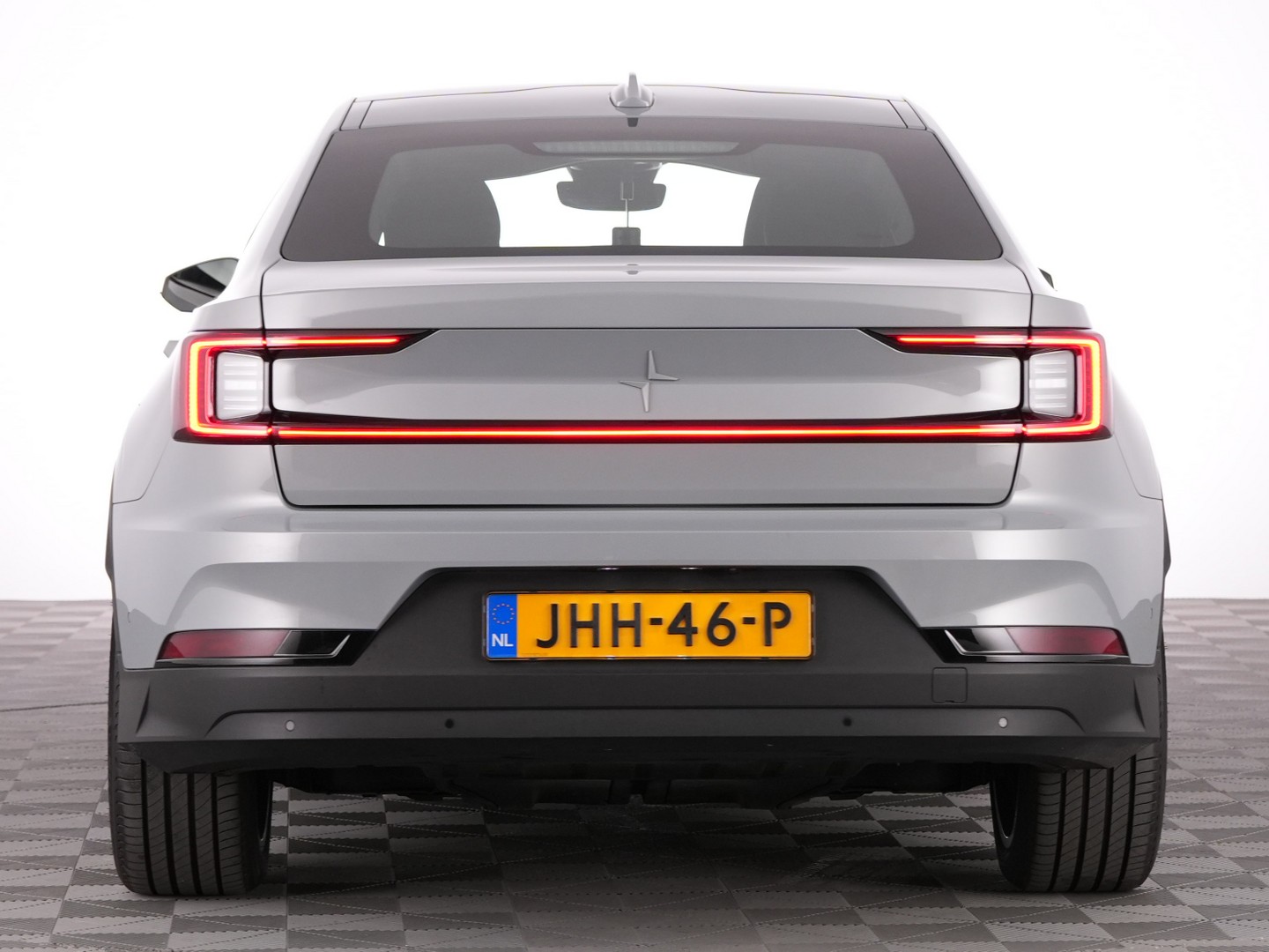 Foto van Polestar 2