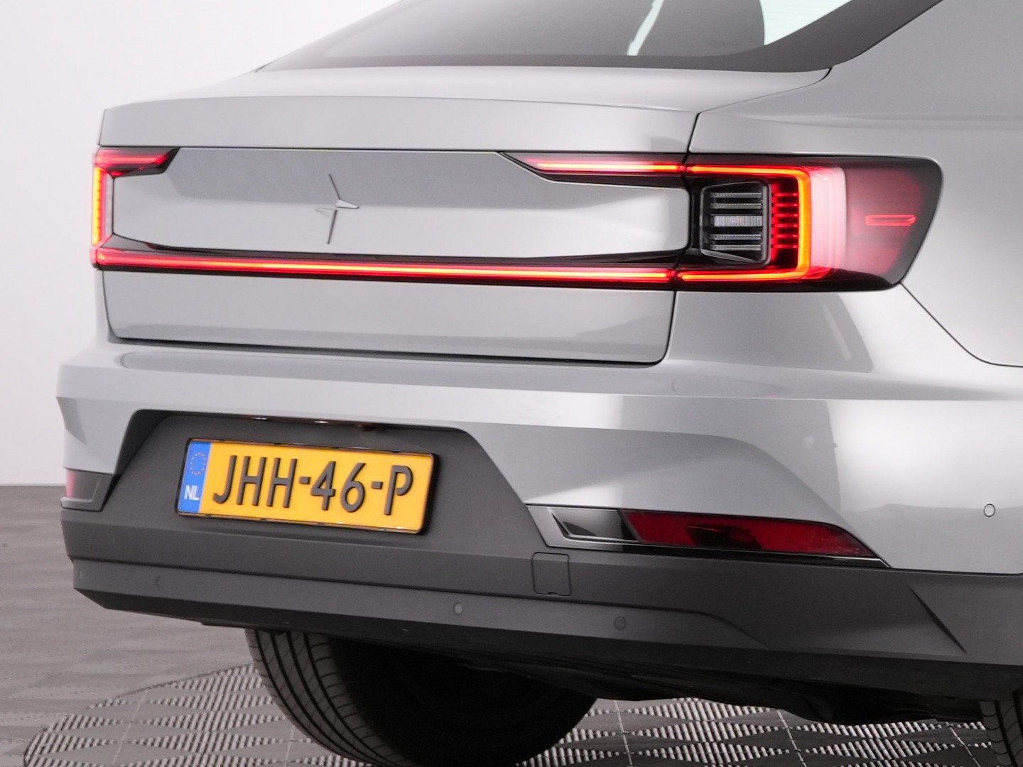 Foto van Polestar 2