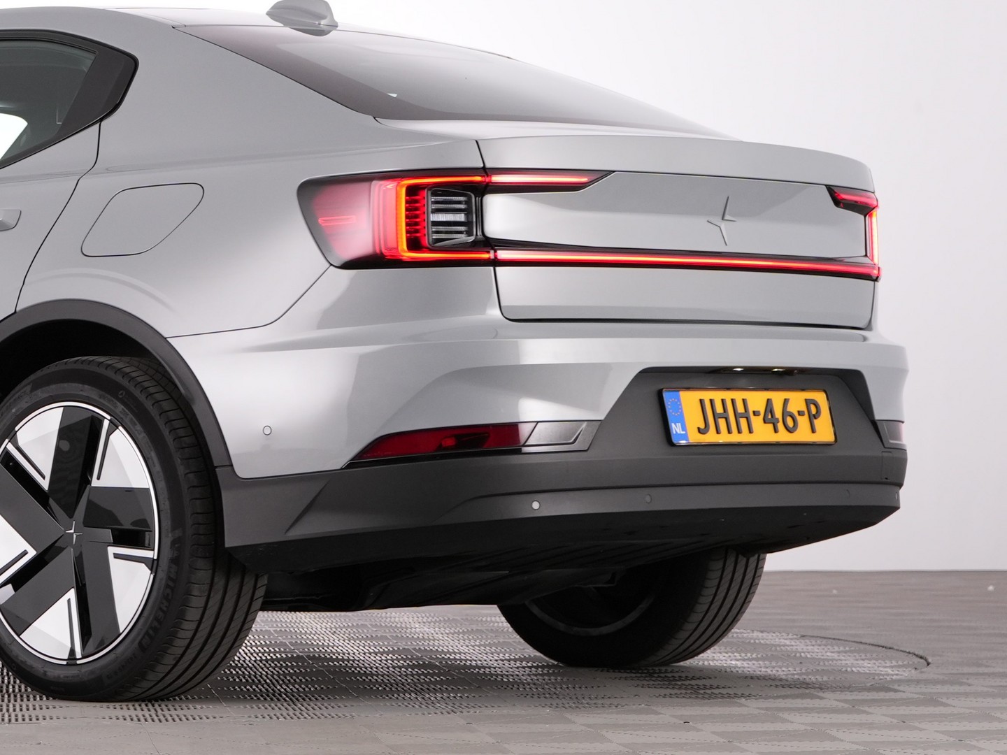 Foto van Polestar 2