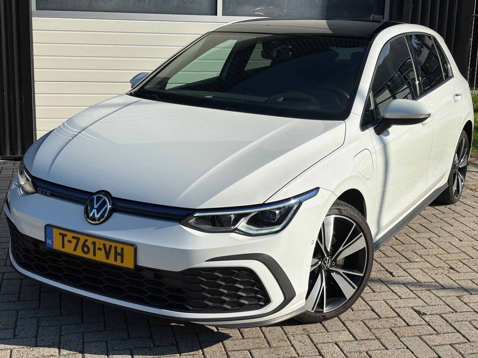 Foto van Volkswagen Golf GTE