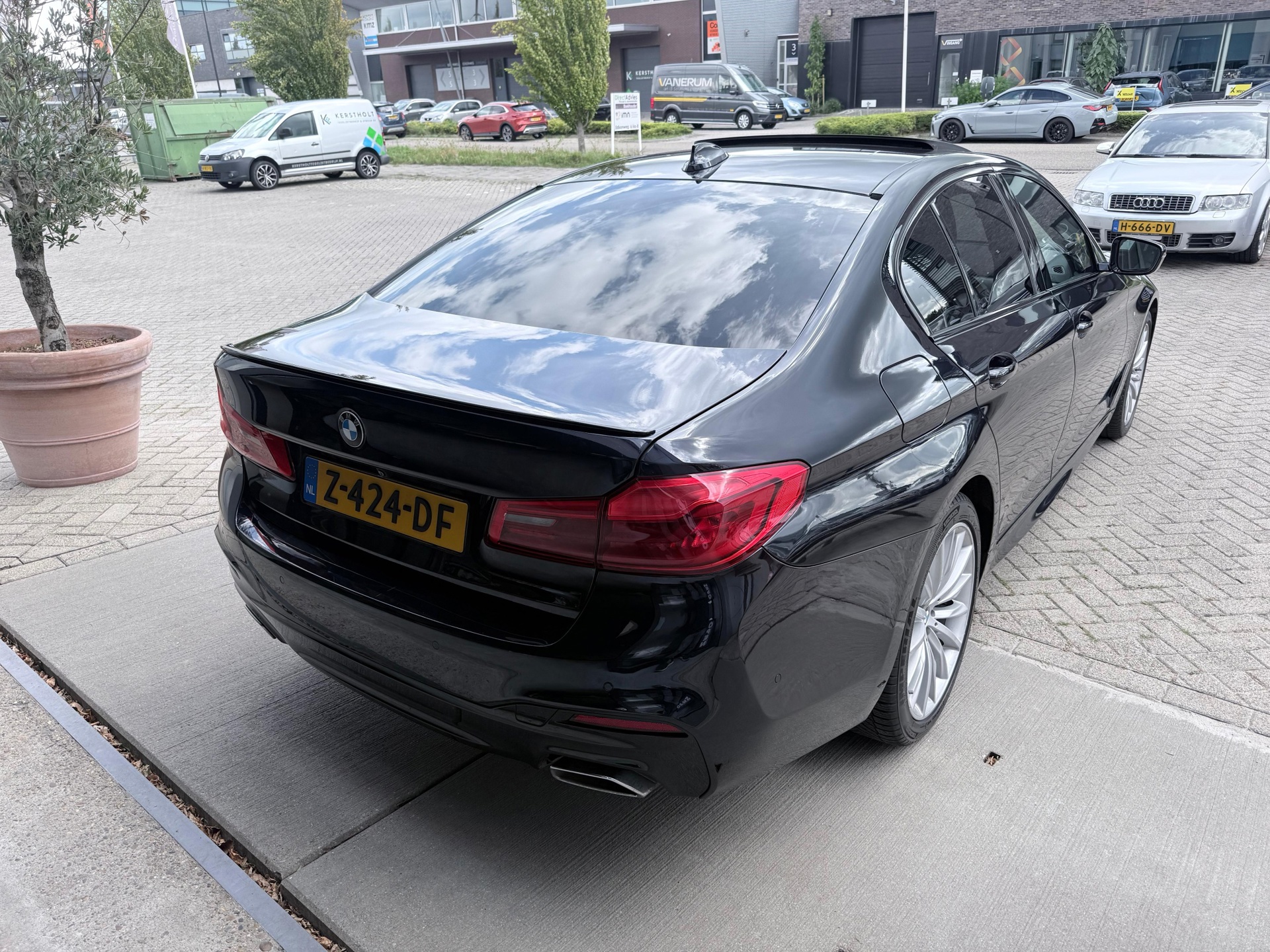 Foto van BMW 530e Iperformance