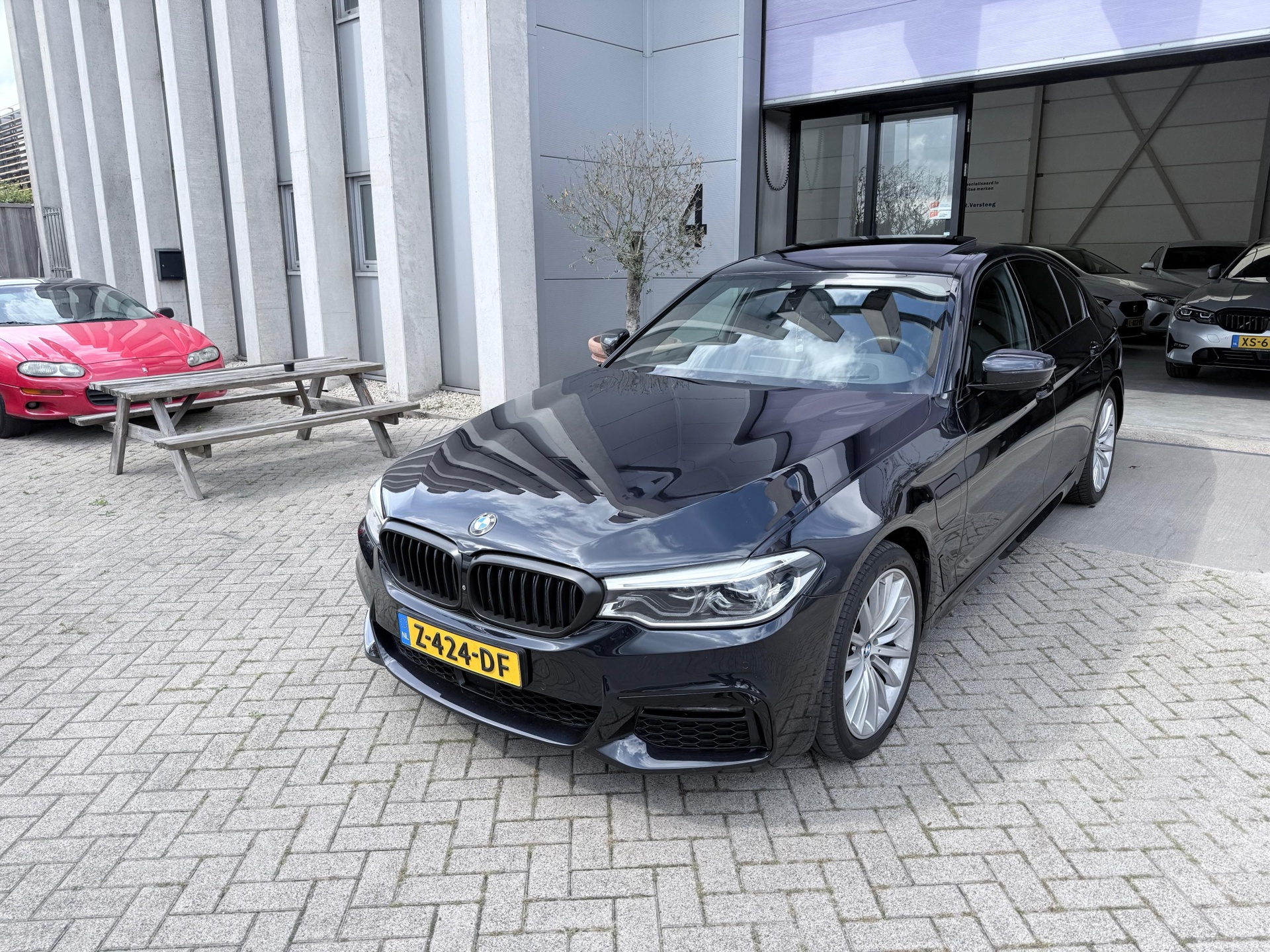Foto van BMW 530e Iperformance