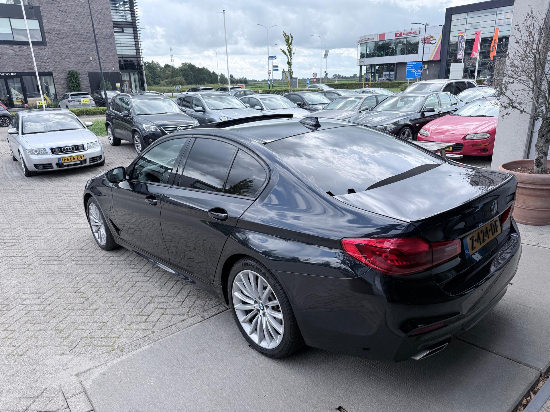Foto van BMW 530e Iperformance