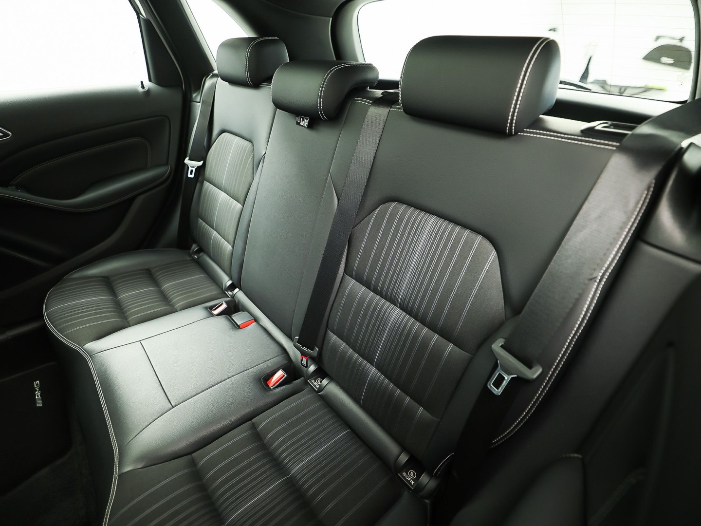 Foto van Mercedes-Benz B 180