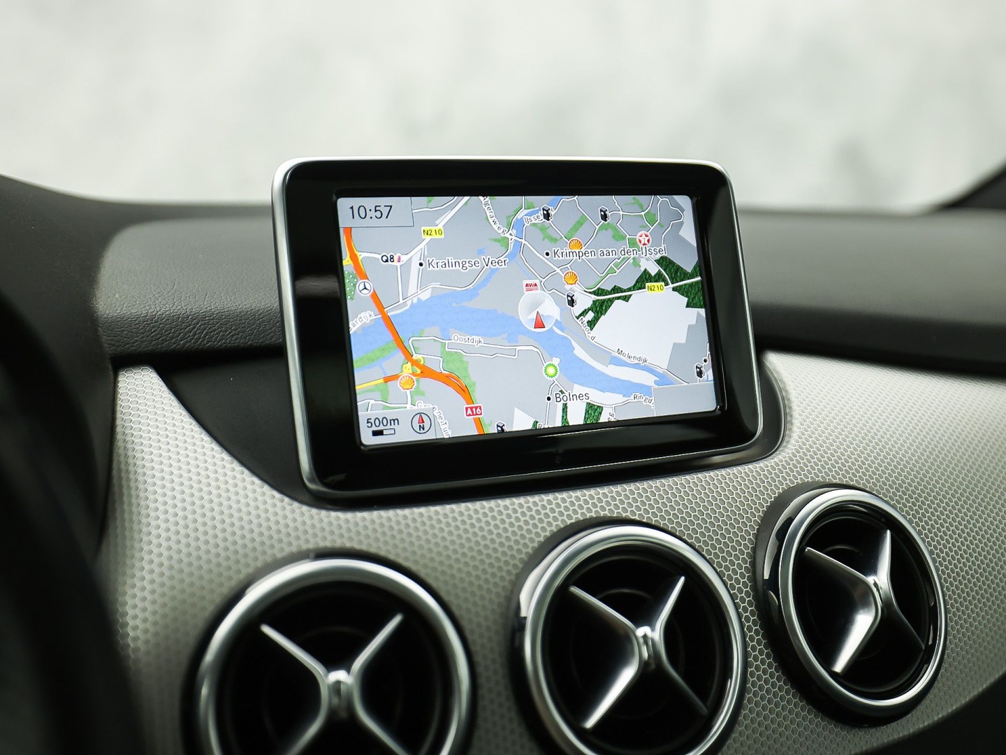 Foto van Mercedes-Benz B 180