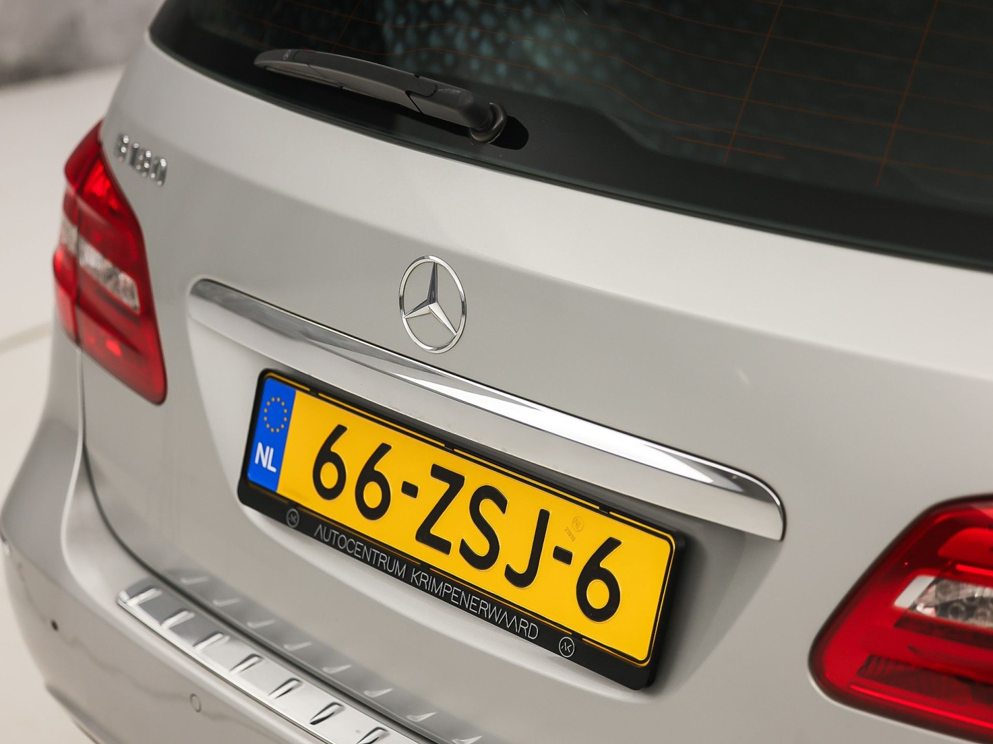 Foto van Mercedes-Benz B 180