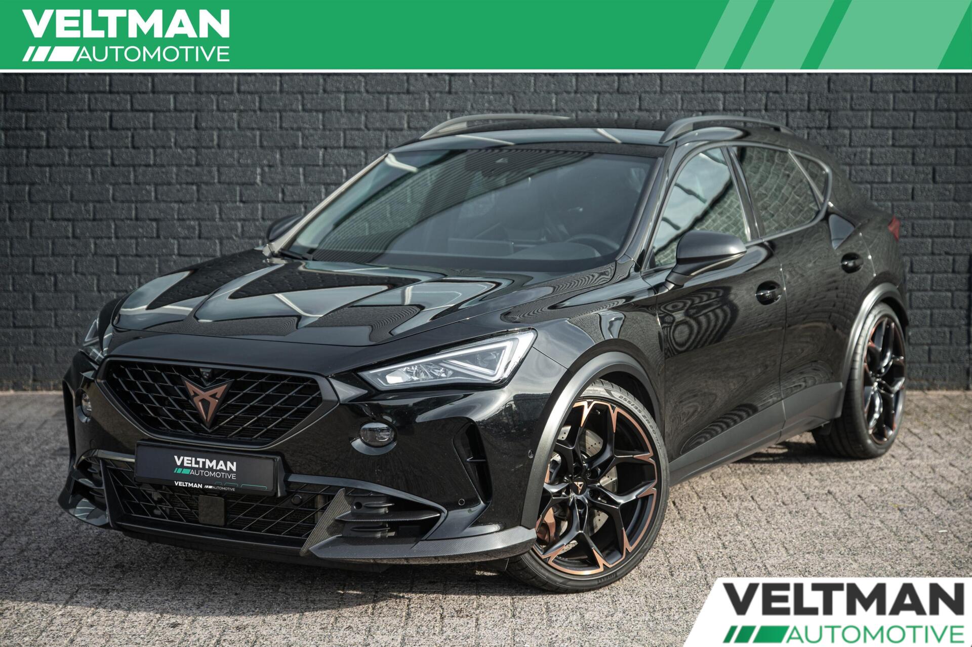 Cupra Formentor 2.5 TSI VZ5 SCHAALSTOELEN CAMERA BEATS ACC 2022 - voorkant