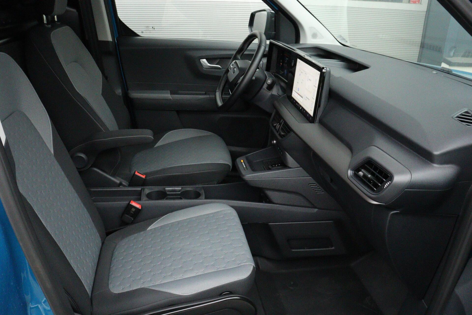 Foto van Ford E-transit Cour.
