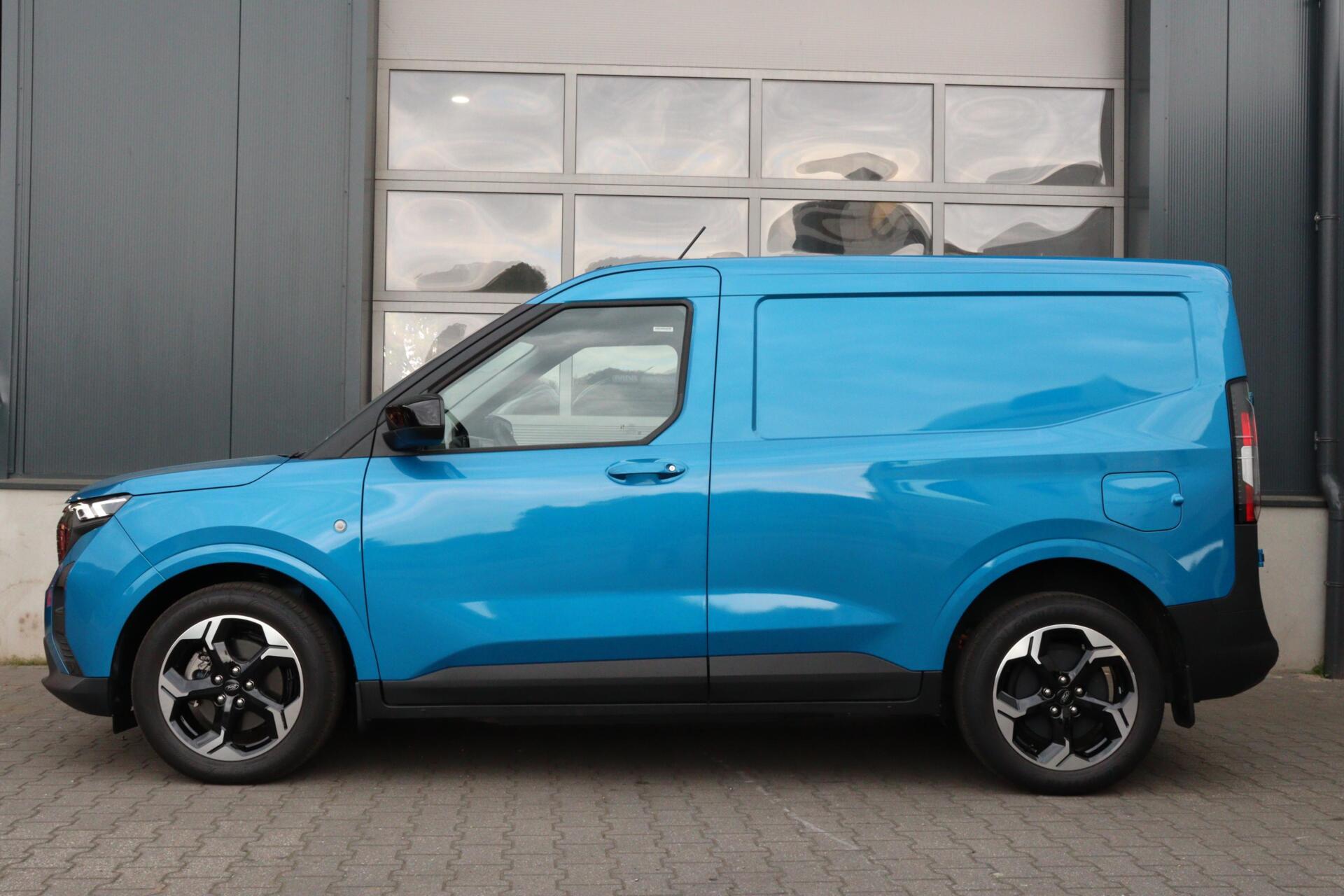 Foto van Ford E-transit Cour.