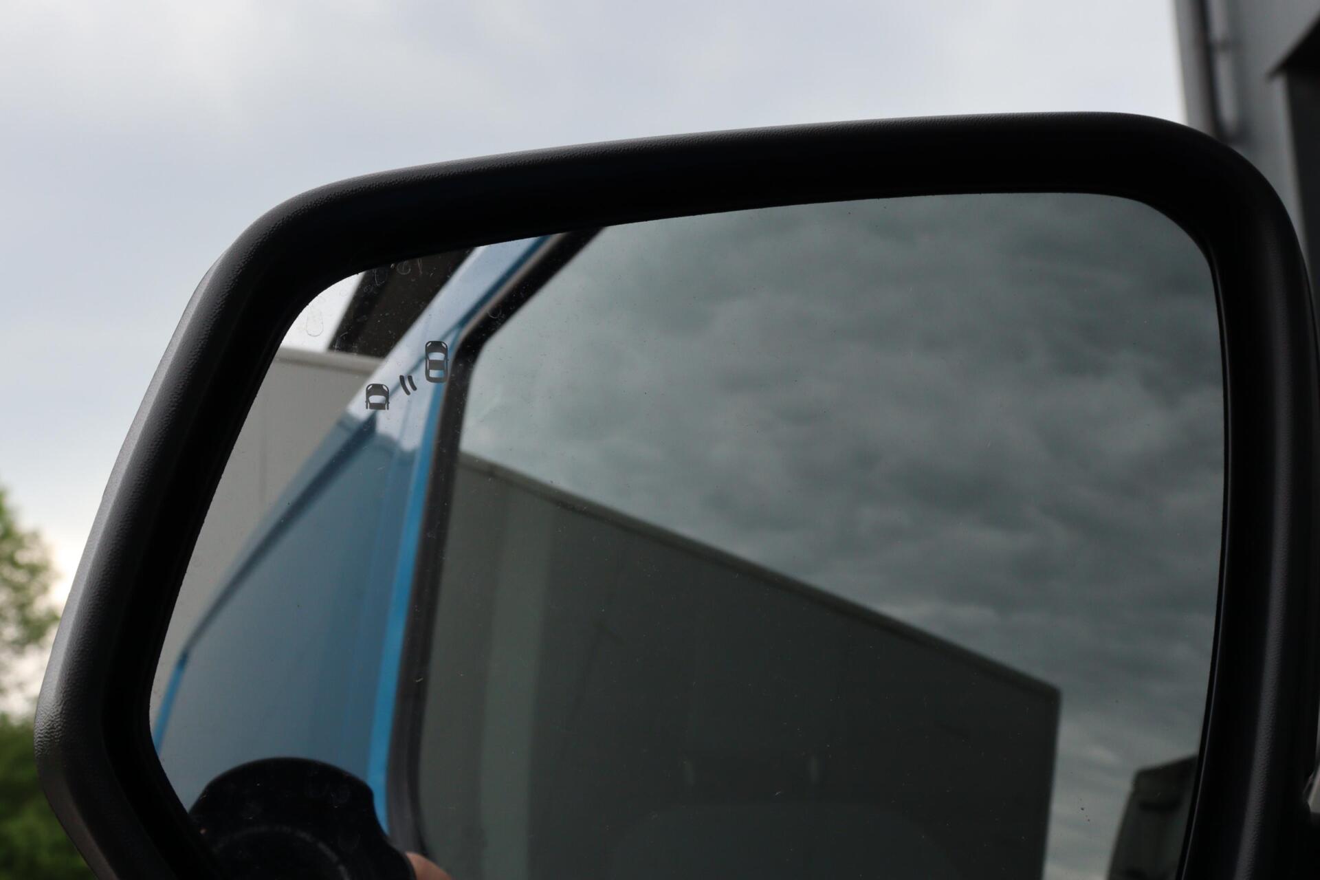 Foto van Ford E-transit Cour.