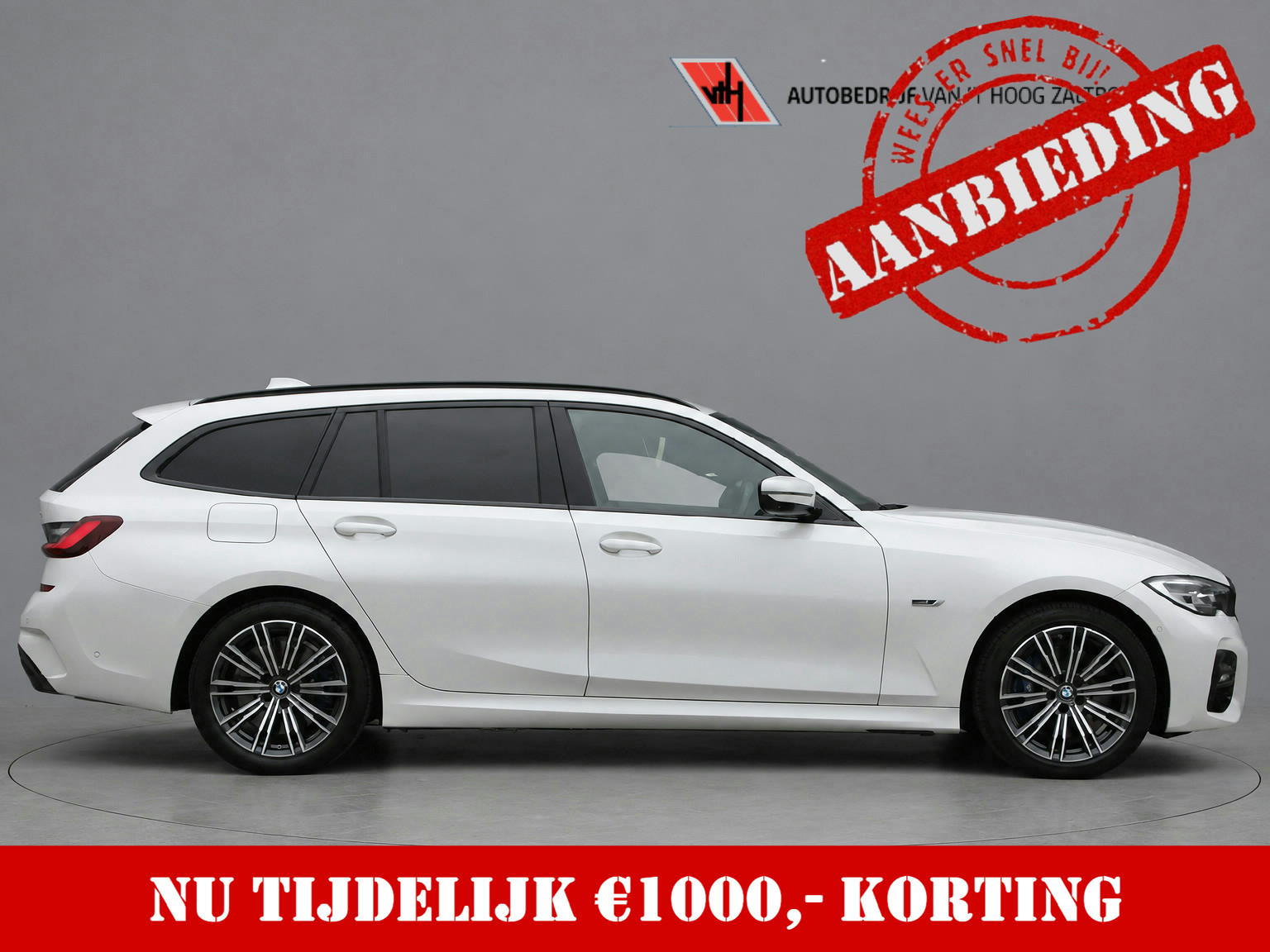 BMW 3-serie Touring 330e High Executive M-SPORT SHADOW PANORAMADAK MEMORY 360-CAMERA KEY-LESS CARPLAY TREKHAAK 2022 - voorkant