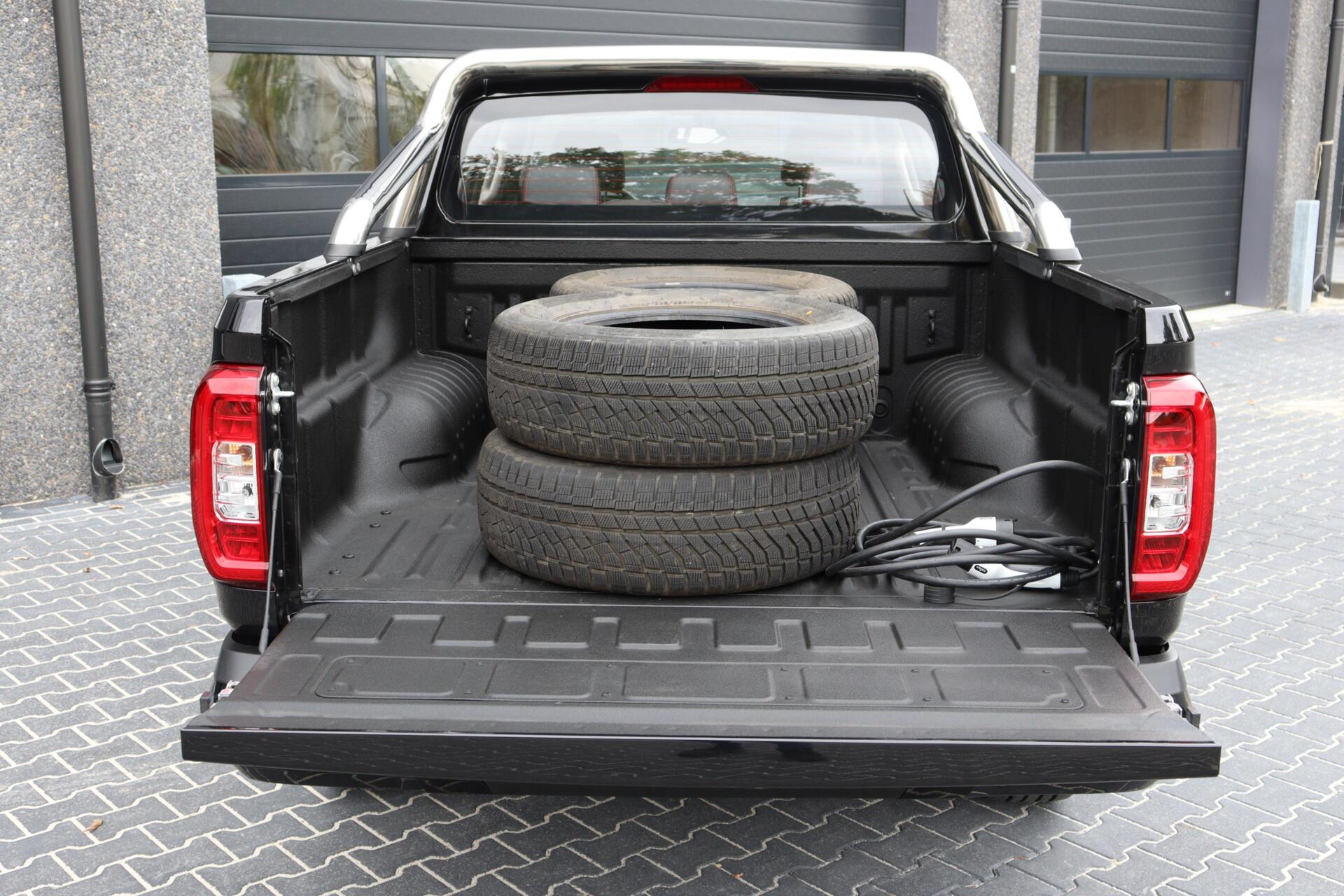 Foto van Maxus T90