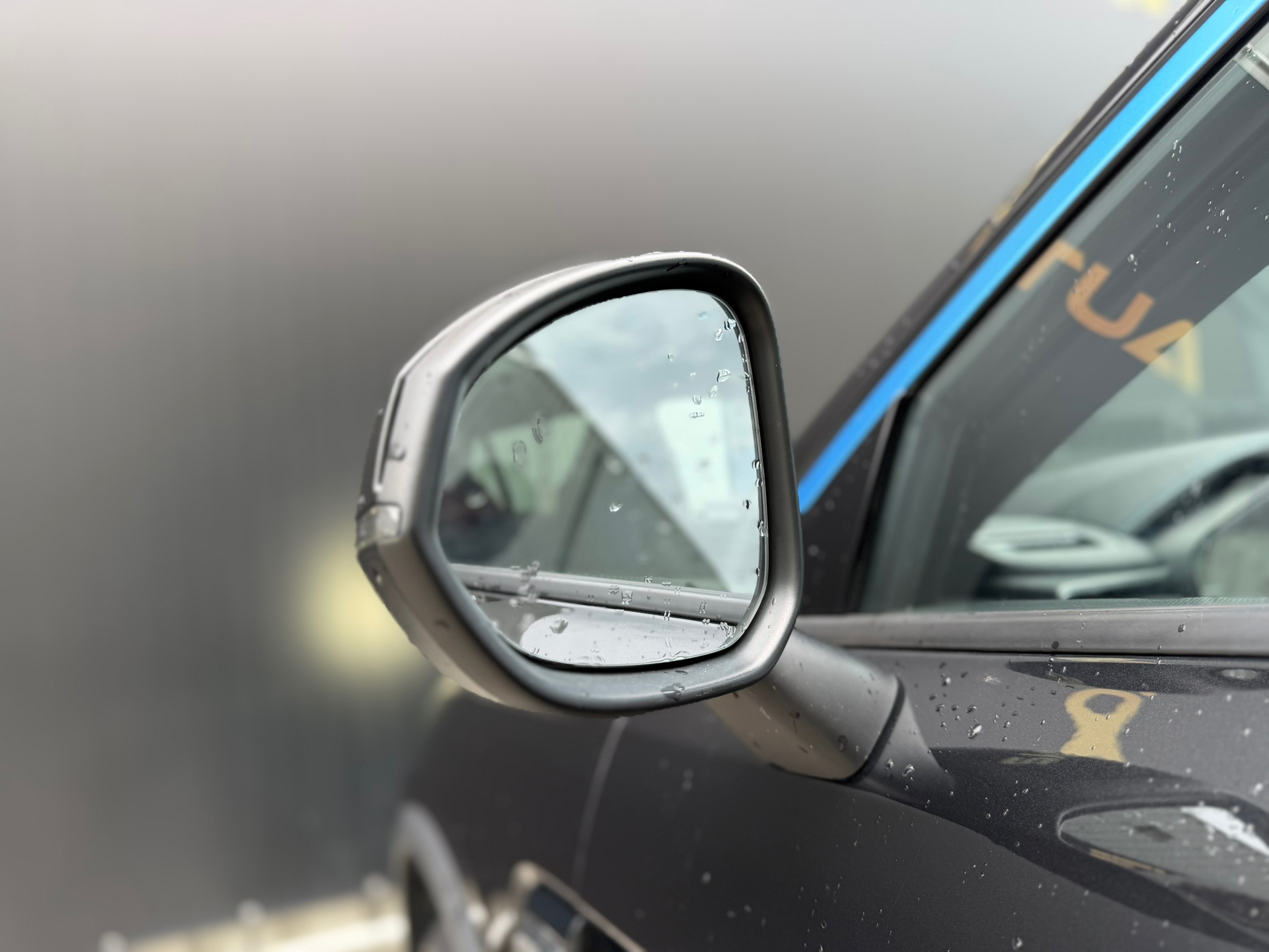 Foto van LYNK & Co 01