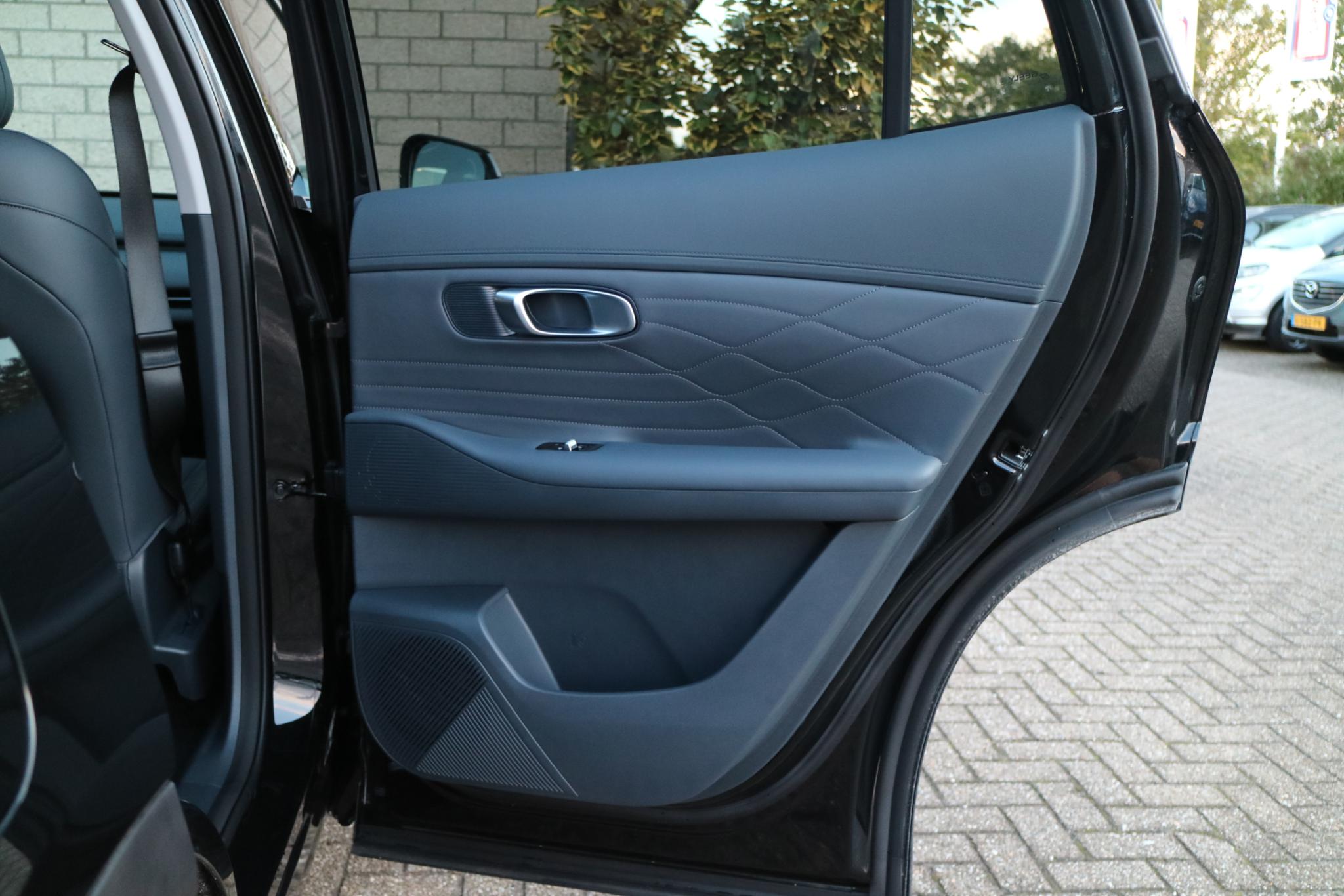 Foto van Geely Starray Em-i