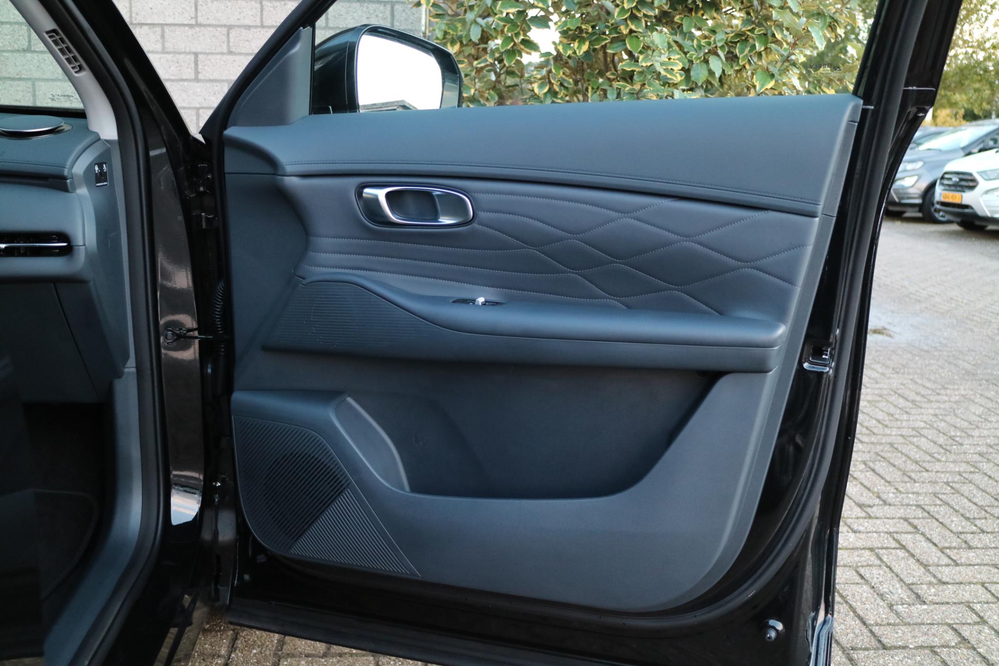 Foto van Geely Starray Em-i