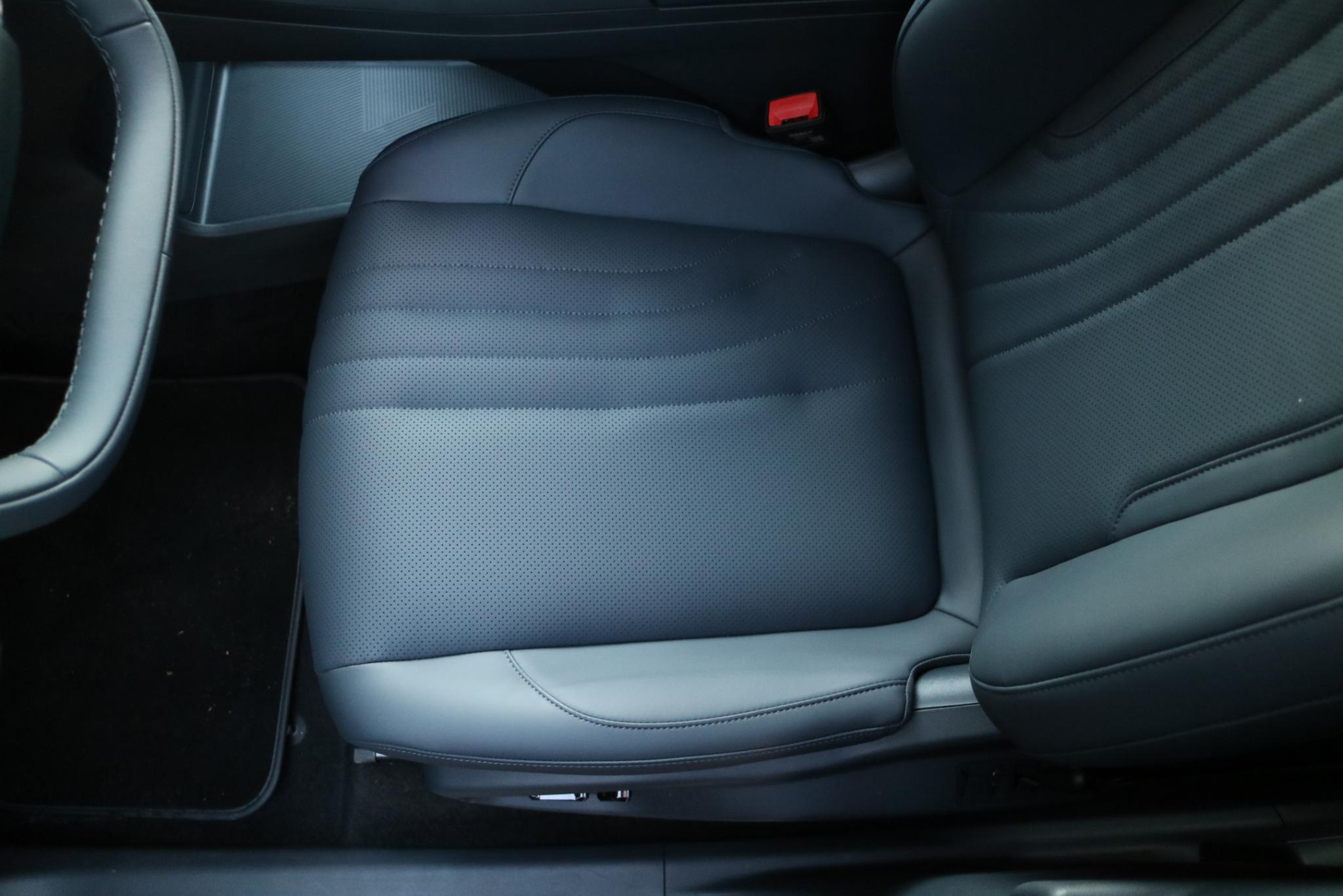 Foto van Geely Starray Em-i