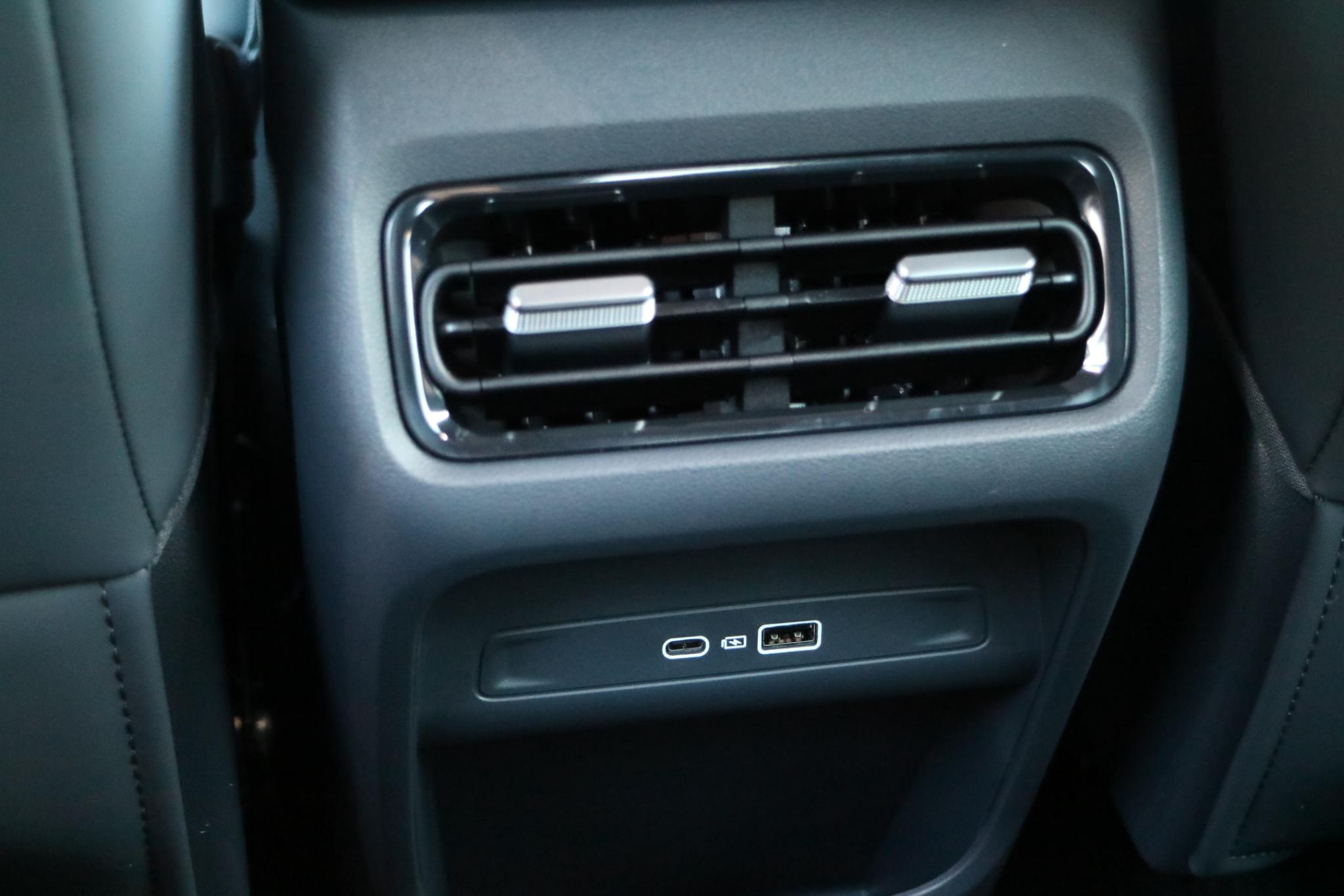 Foto van Geely Starray Em-i