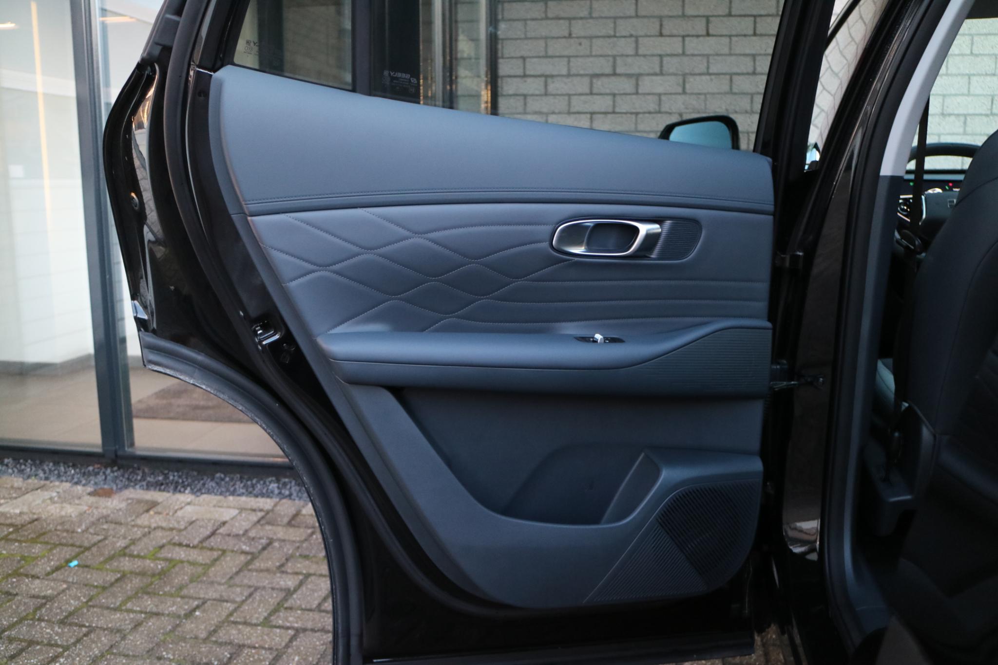 Foto van Geely Starray Em-i