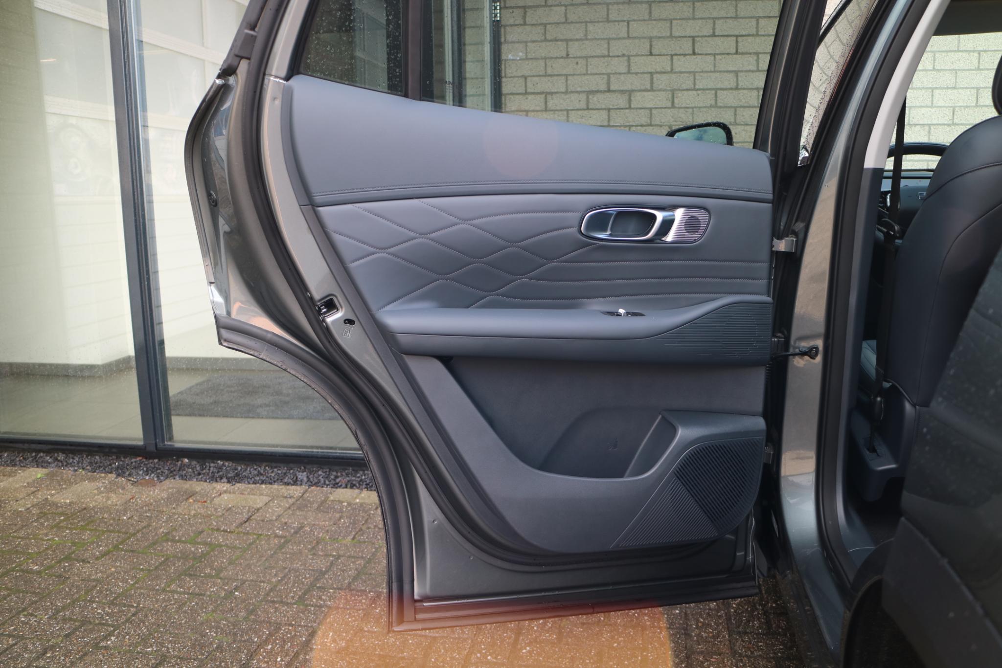 Foto van Geely Starray Em-i
