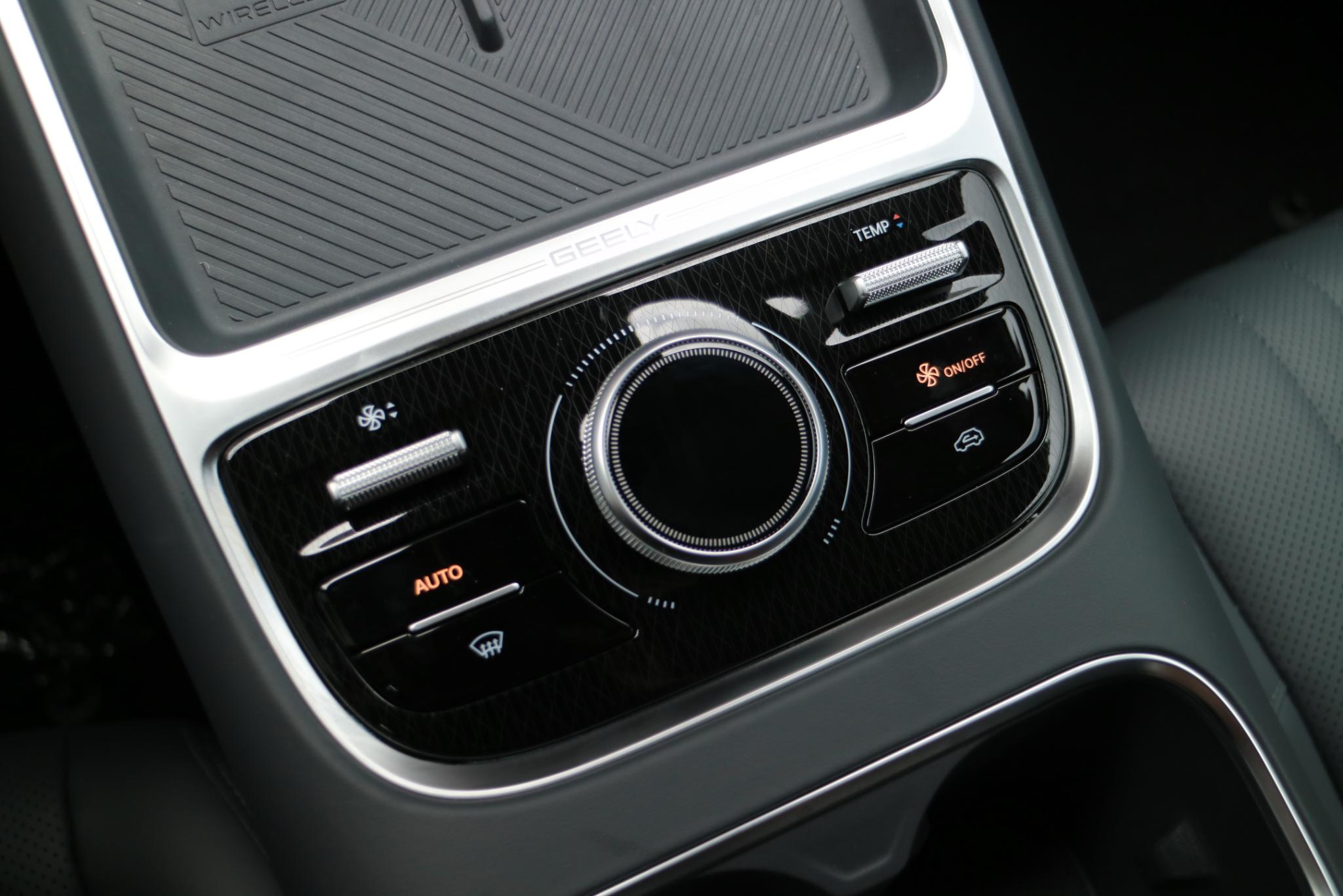 Foto van Geely Starray Em-i
