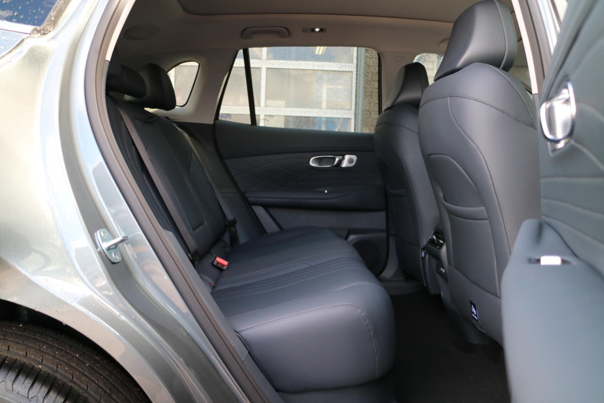 Foto van Geely Starray Em-i