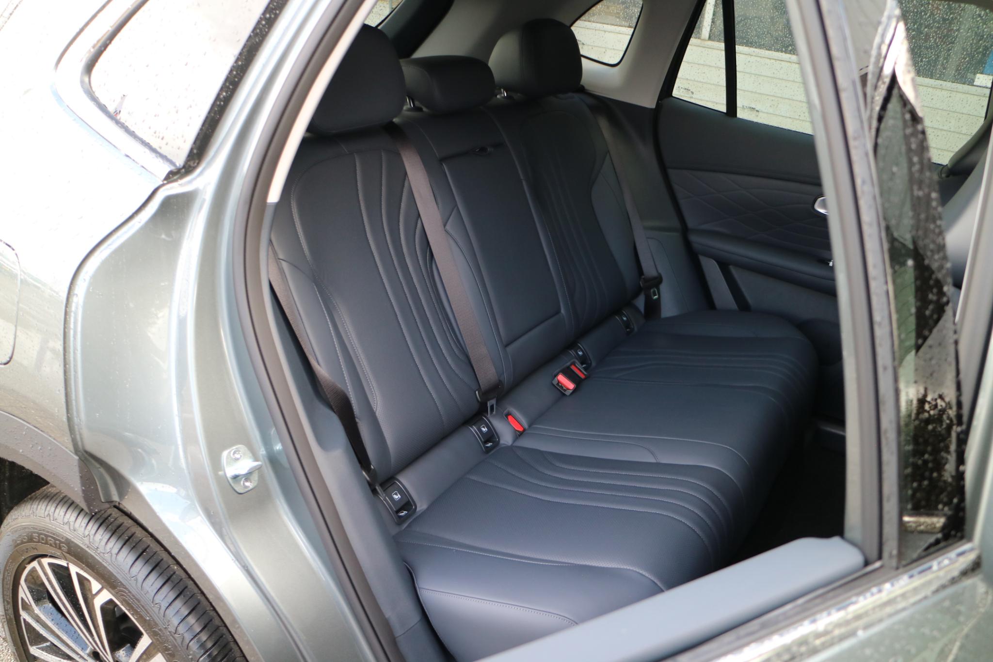 Foto van Geely Starray Em-i