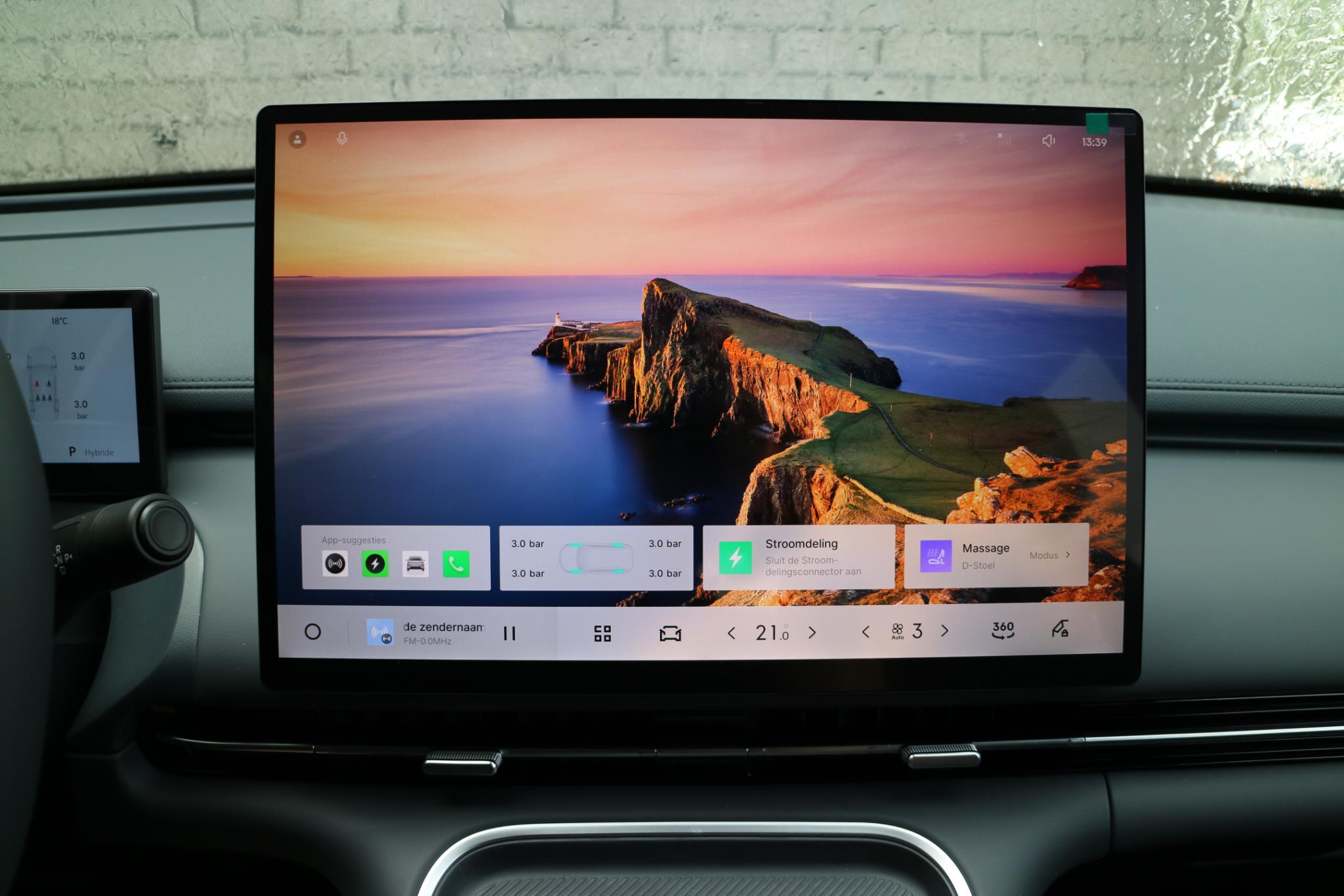 Foto van Geely Starray Em-i