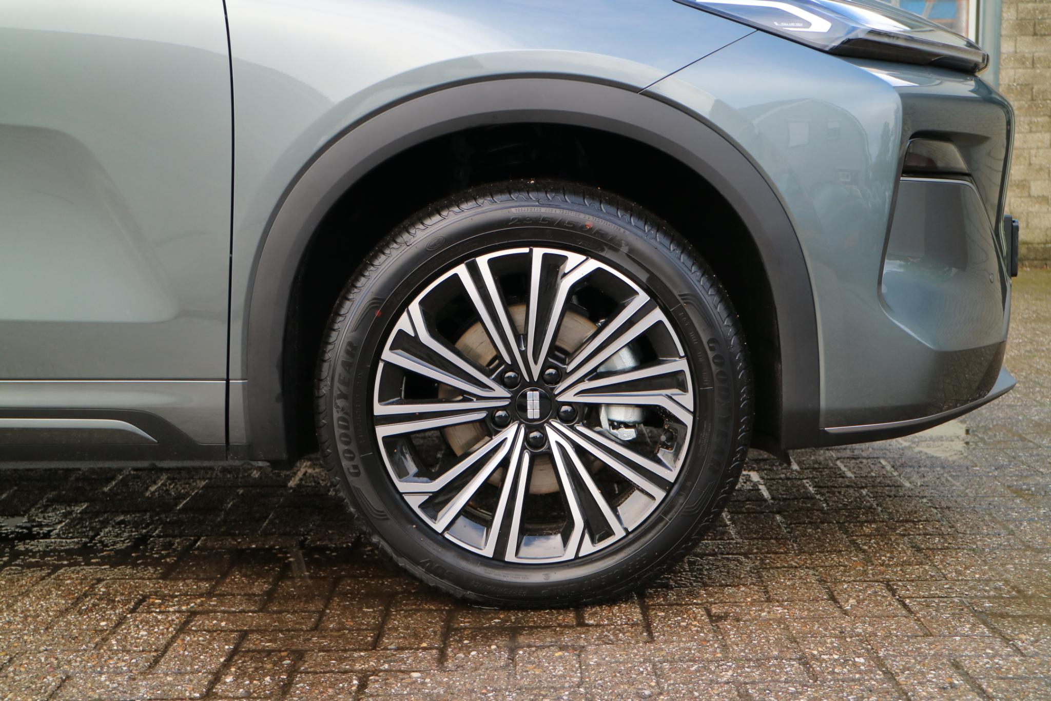Foto van Geely Starray Em-i