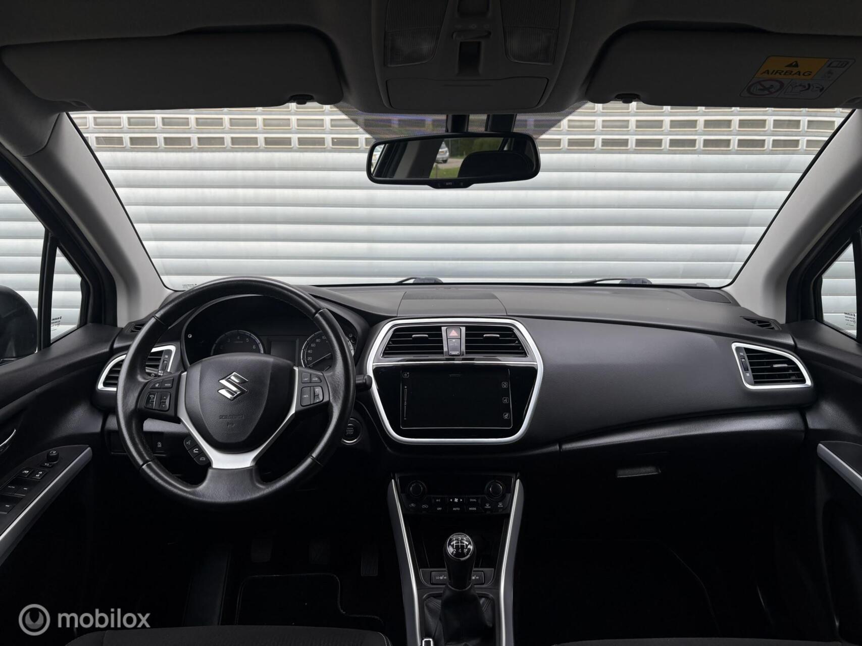 Foto van Suzuki S-cross