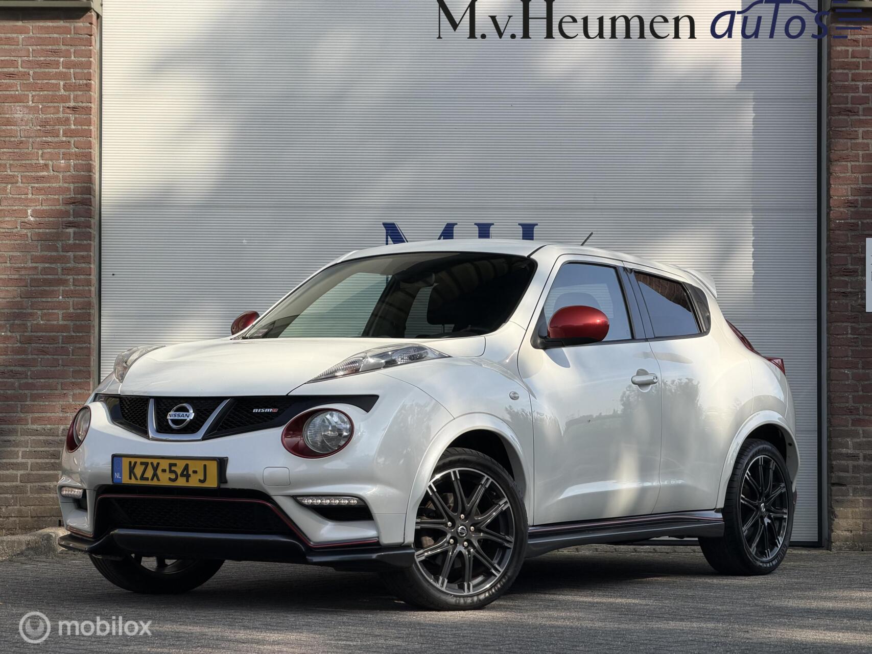 Nissan Juke 1.6 Turbo NISMO 200PK All-Mode Camera Keyless Stoelverwarming 2014 - voorkant