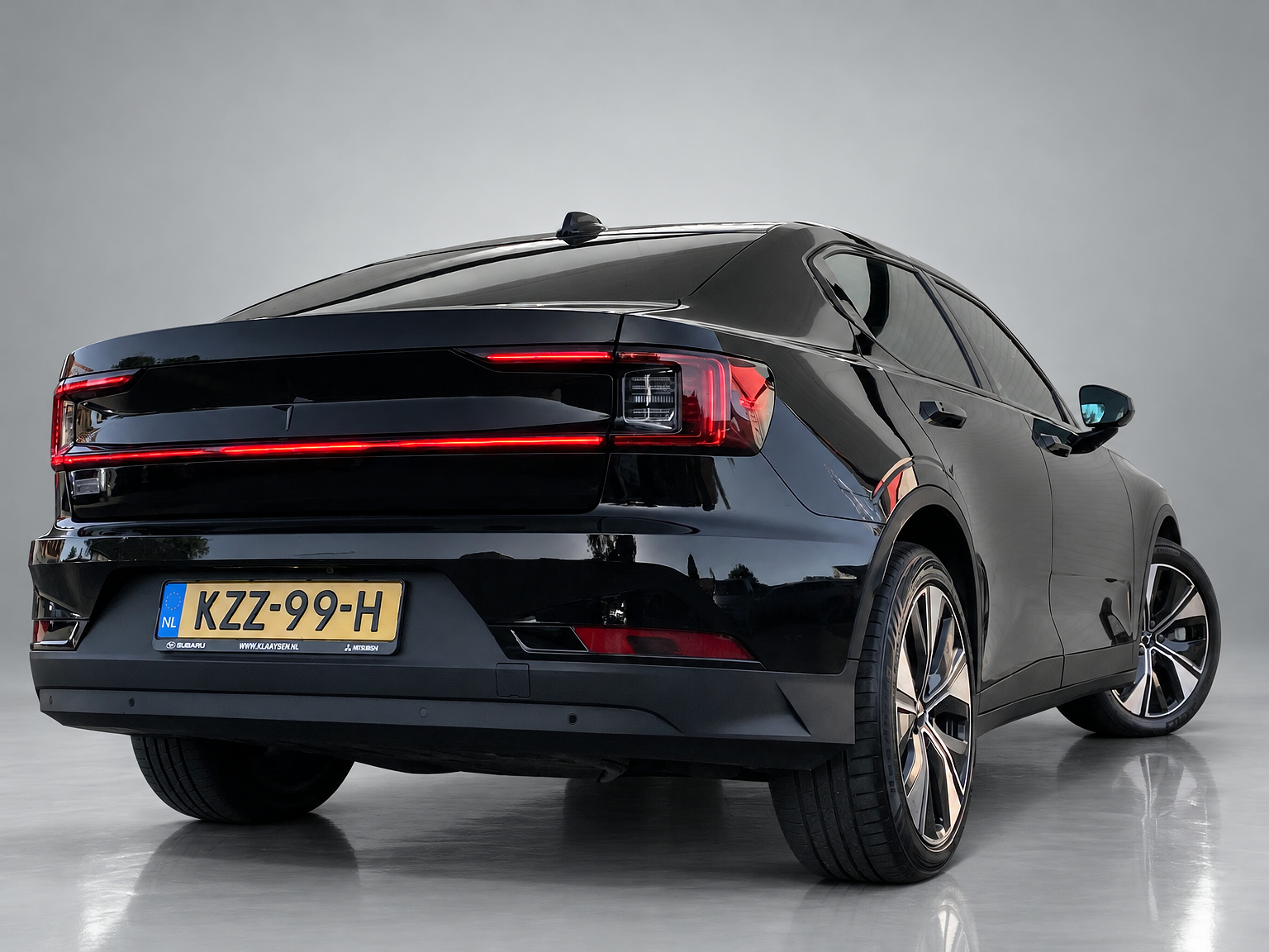 Foto van Polestar 2
