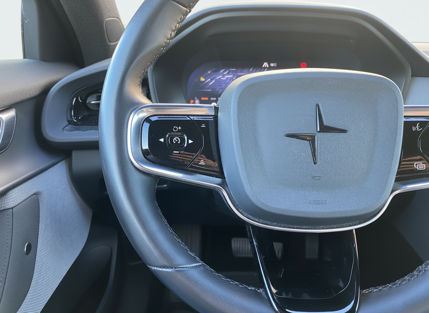Foto van Polestar 2