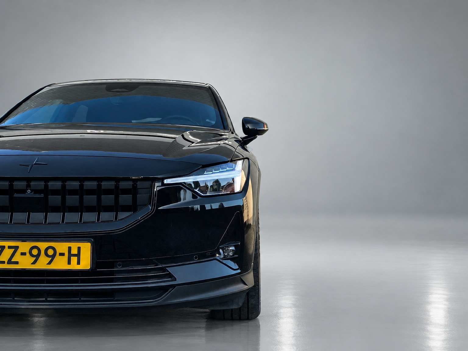 Foto van Polestar 2