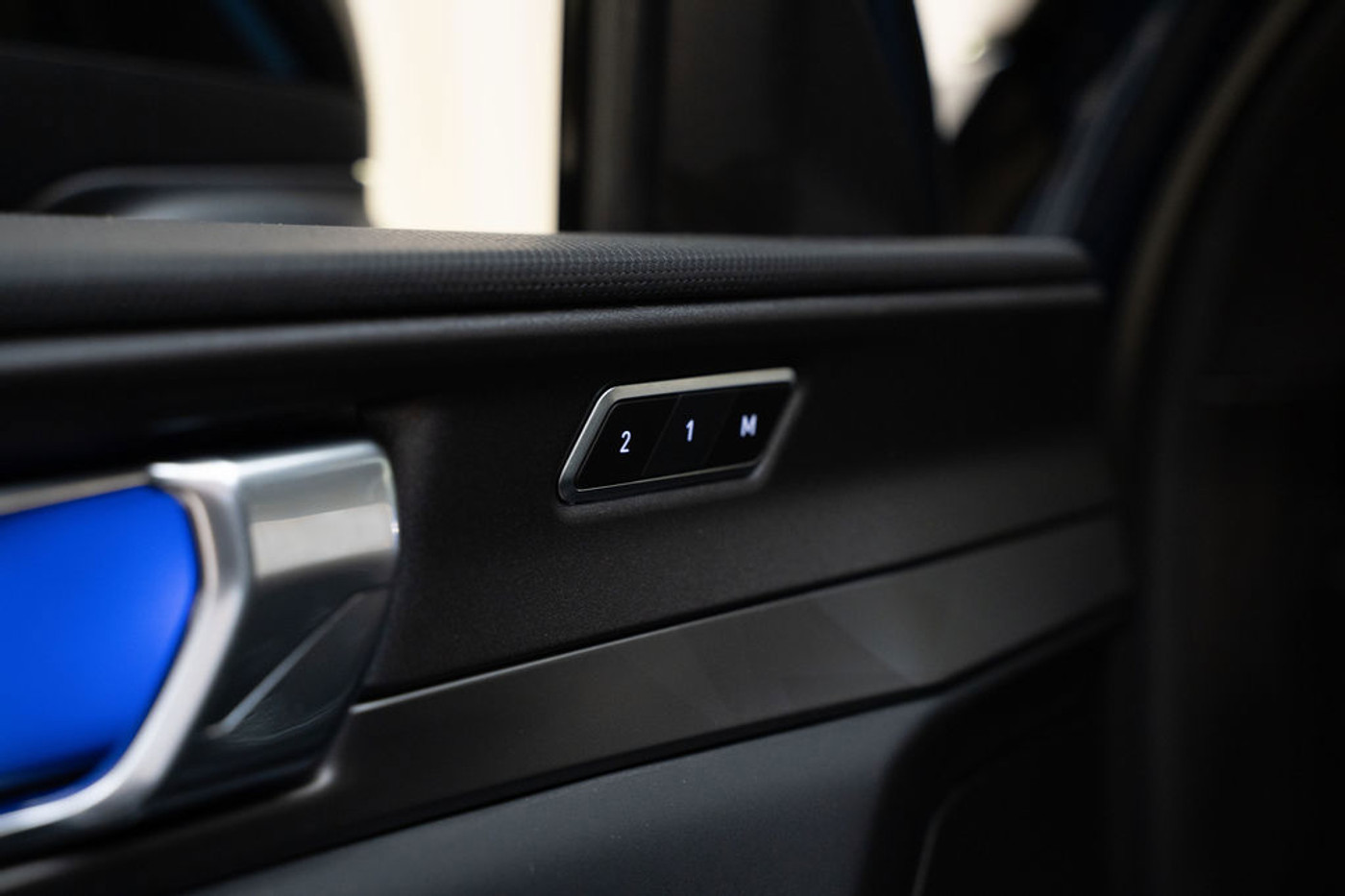 Foto van LYNK & Co 01