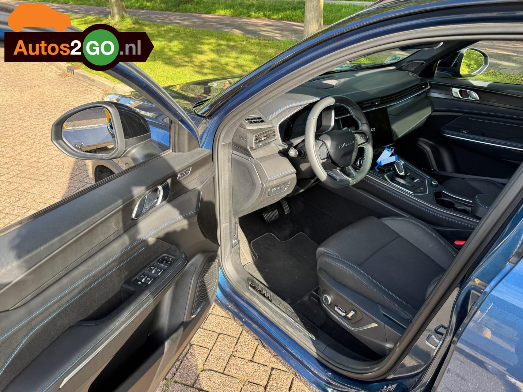 Foto van LYNK & Co 01